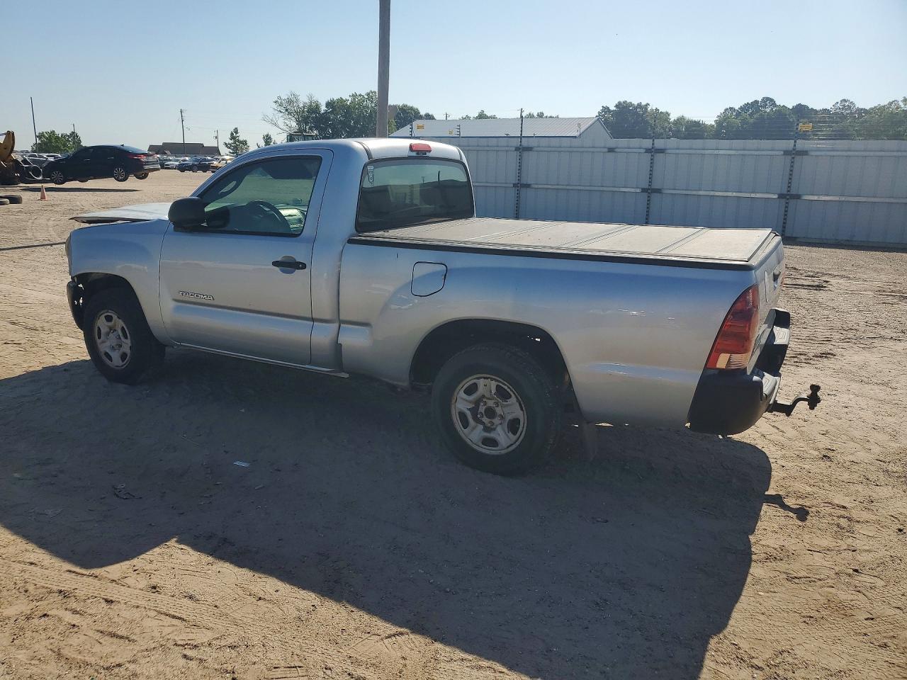 2007 Toyota Tacoma Base Silver vin: 5TENX22N47Z382601