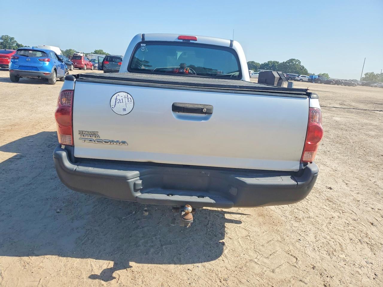 2007 Toyota Tacoma Base Silver vin: 5TENX22N47Z382601