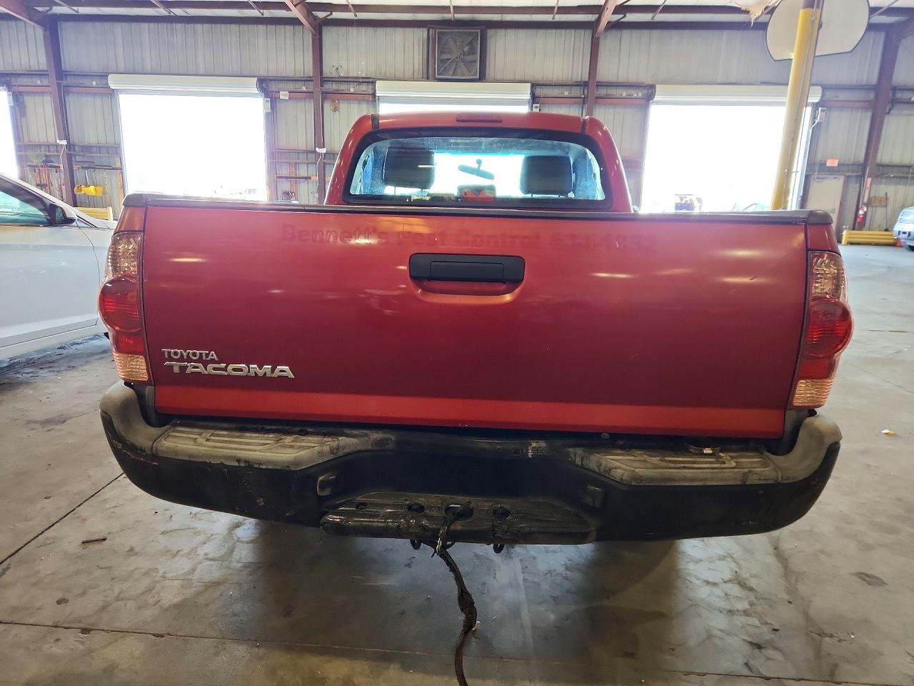 2005 Toyota Tacoma Base Красный vin: 5TENX22N55Z079646