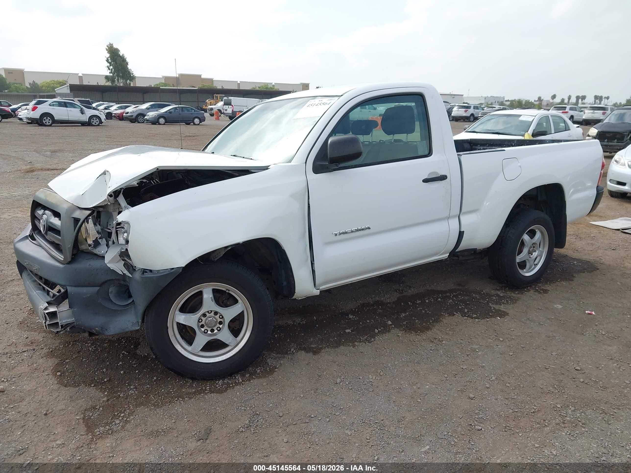 2006 Toyota Tacoma   White vin: 5TENX22N56Z245035