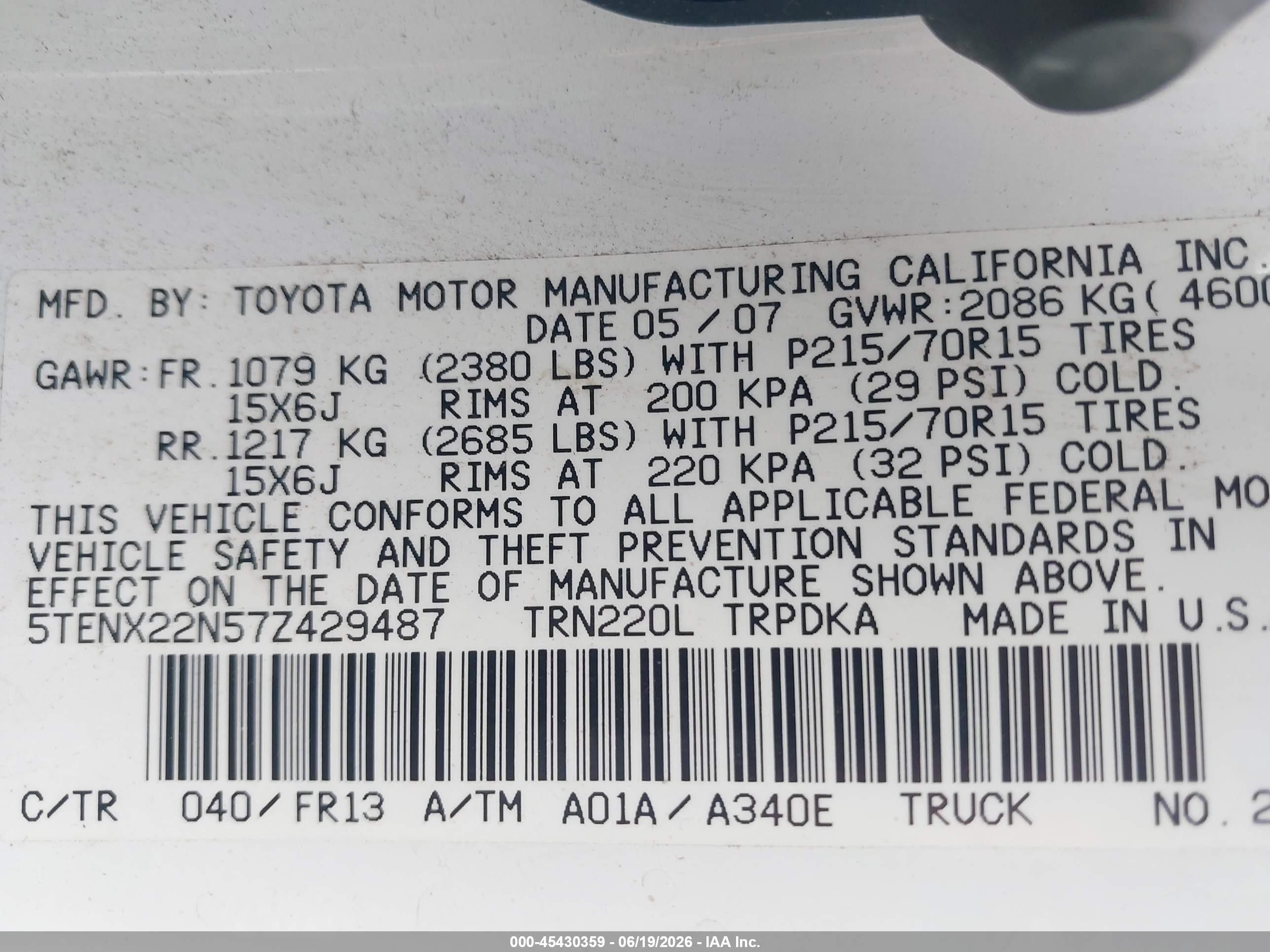 2007 Toyota Tacoma   White vin: 5TENX22N57Z429487
