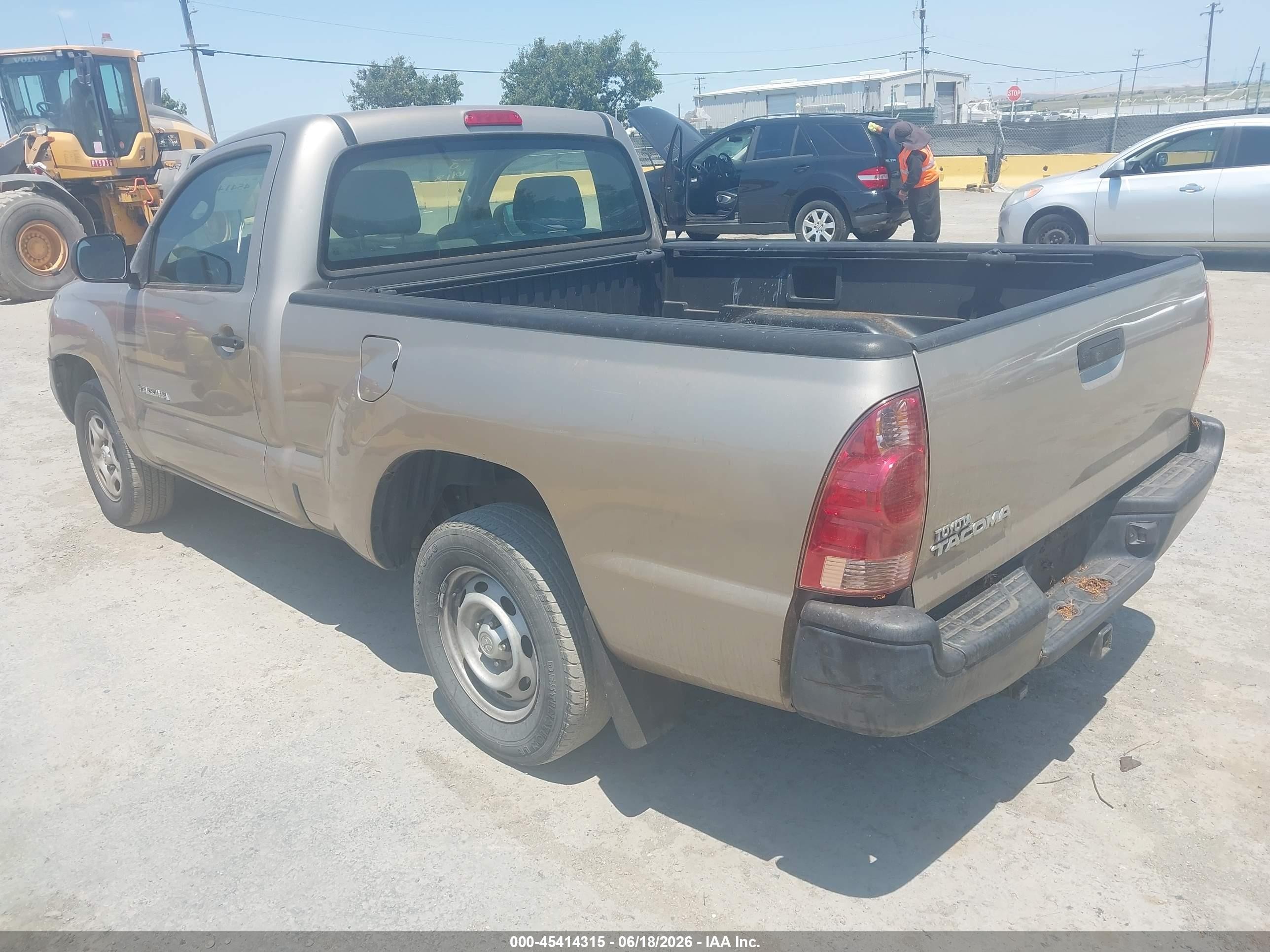 2008 Toyota Tacoma   Brown vin: 5TENX22N58Z491392