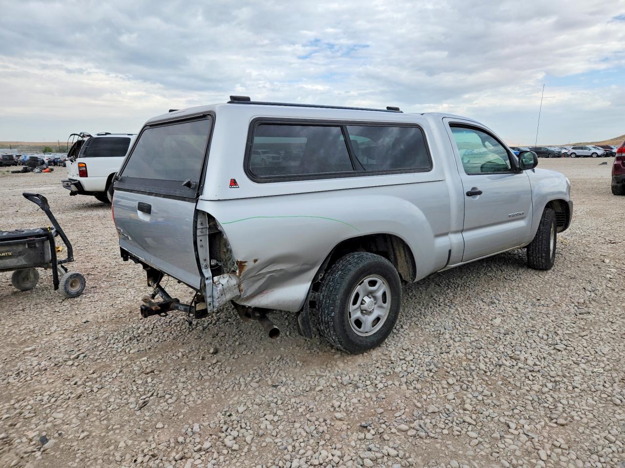 2007 Toyota Tacoma Base Silver vin: 5TENX22N67Z392658