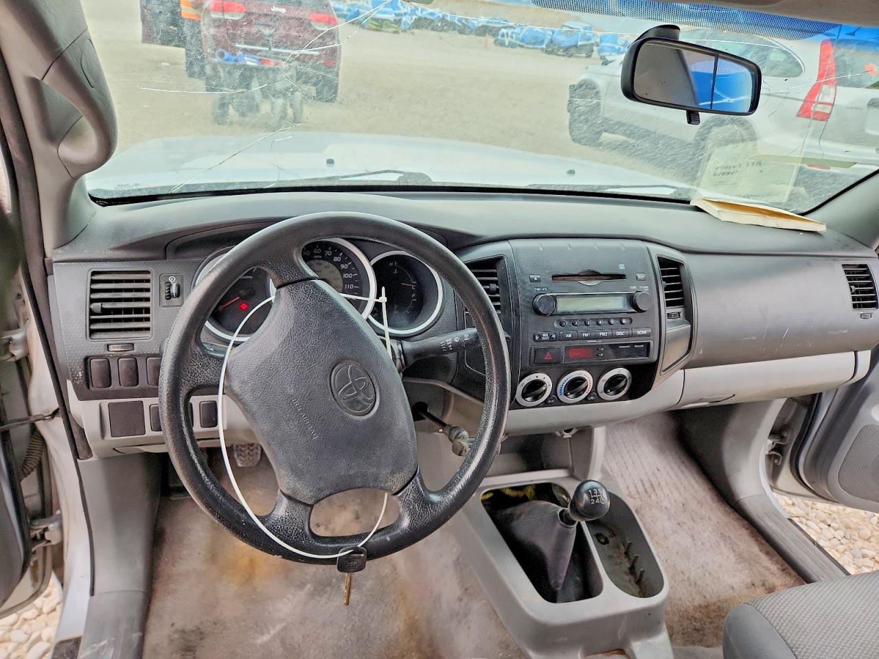 2007 Toyota Tacoma Base Silver vin: 5TENX22N67Z392658