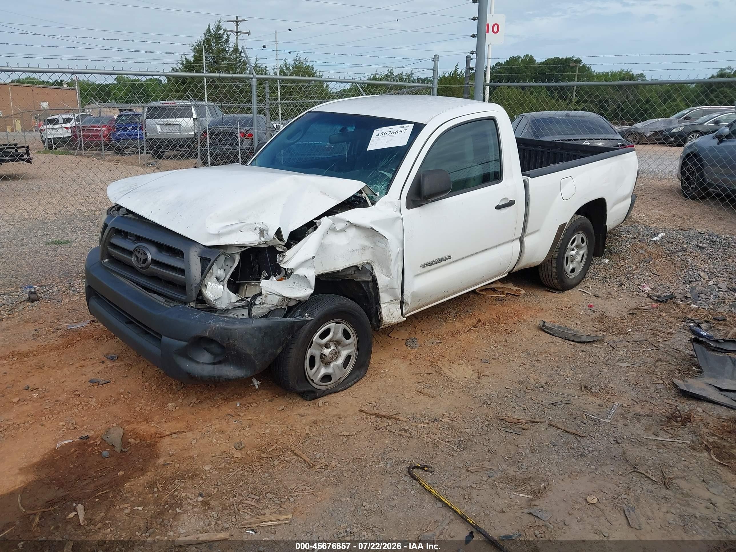 2009 Toyota Tacoma   White vin: 5TENX22N79Z646901