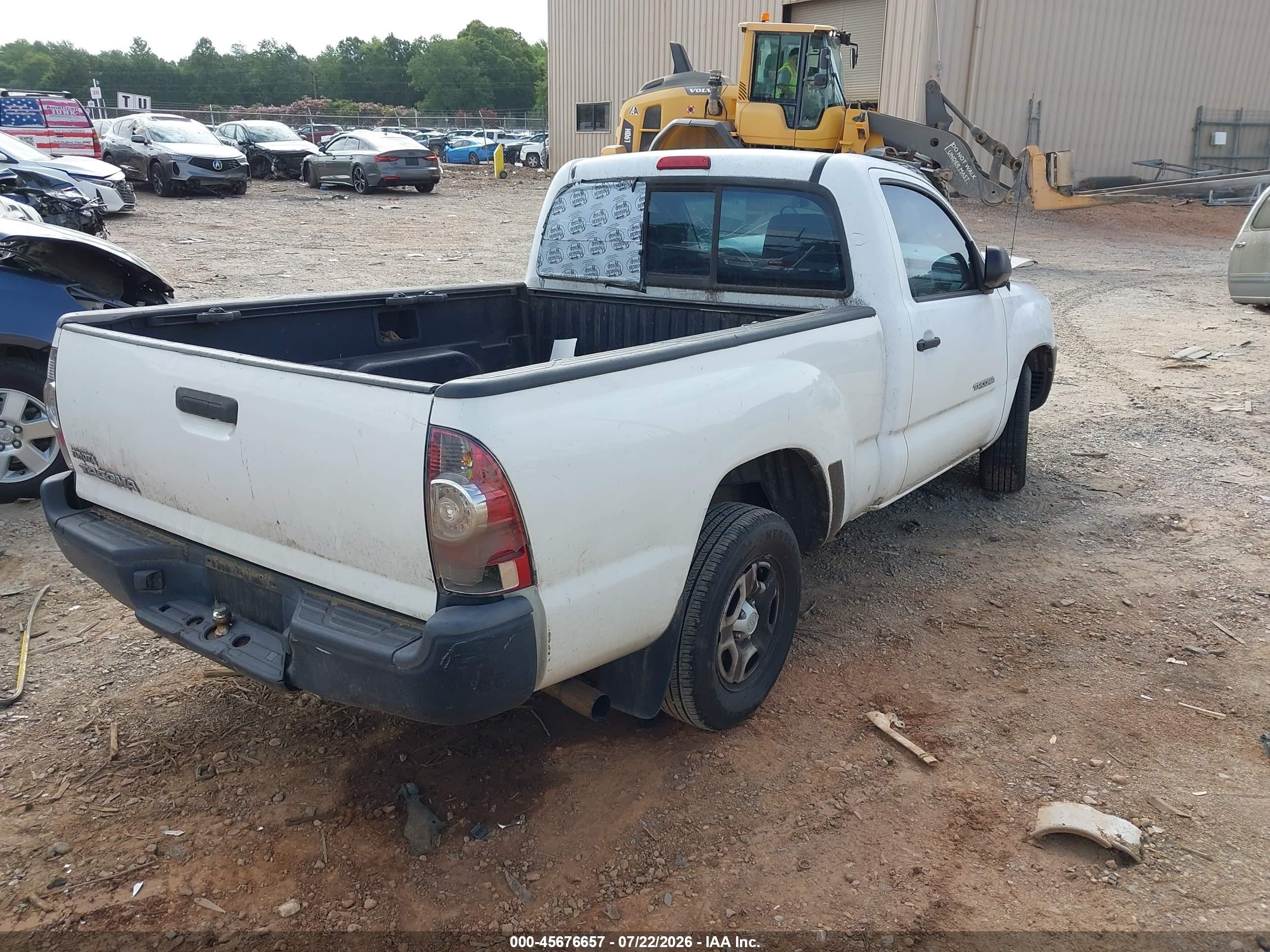2009 Toyota Tacoma   White vin: 5TENX22N79Z646901