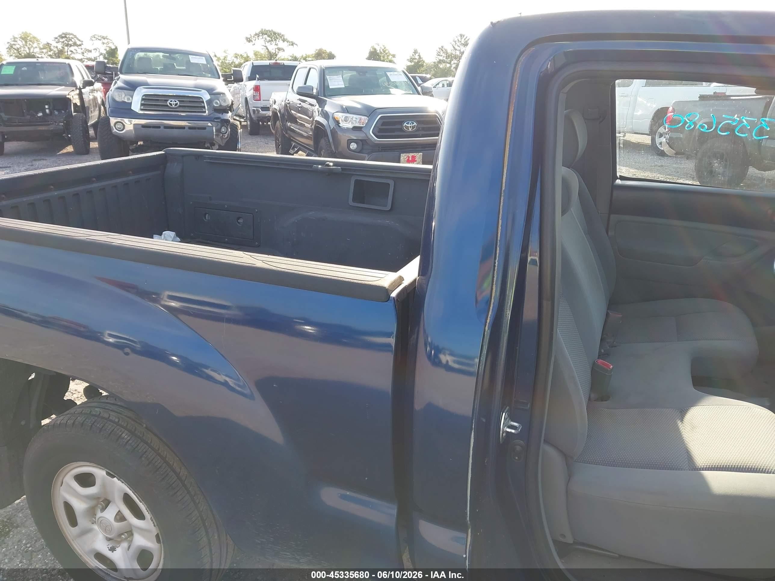 2005 Toyota Tacoma Blue vin: 5TENX22N85Z028853