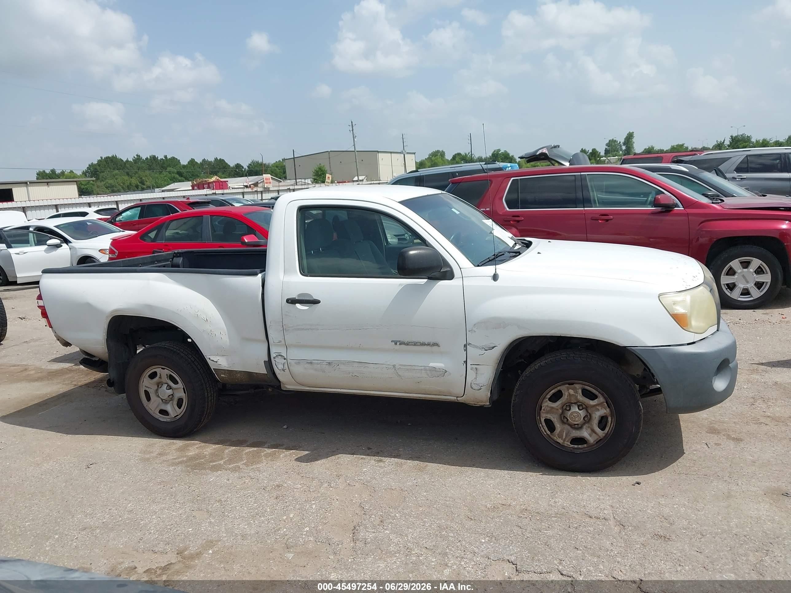 2007 Toyota Tacoma   White vin: 5TENX22N87Z331943