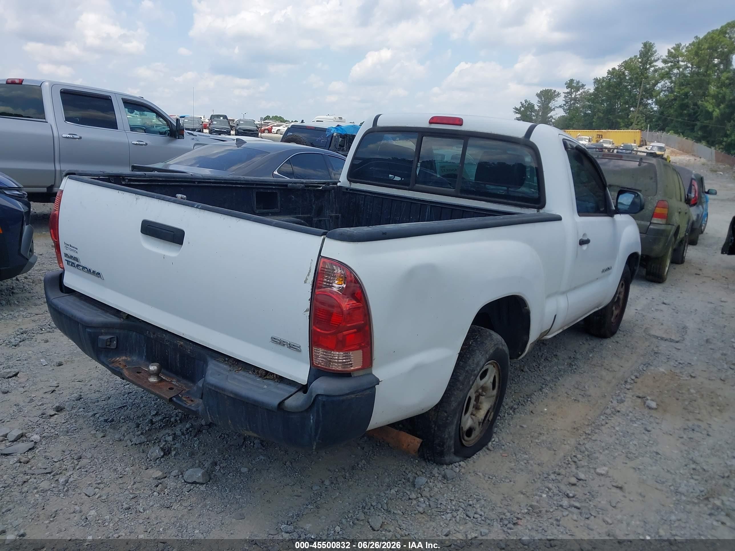 2007 Toyota Tacoma   White vin: 5TENX22N87Z458269
