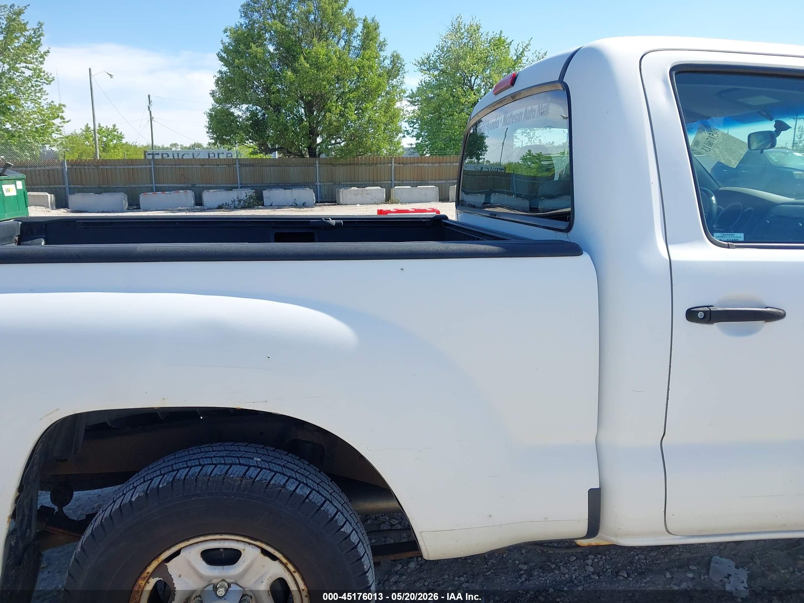 2007 Toyota Tacoma   White vin: 5TENX22N87Z461382