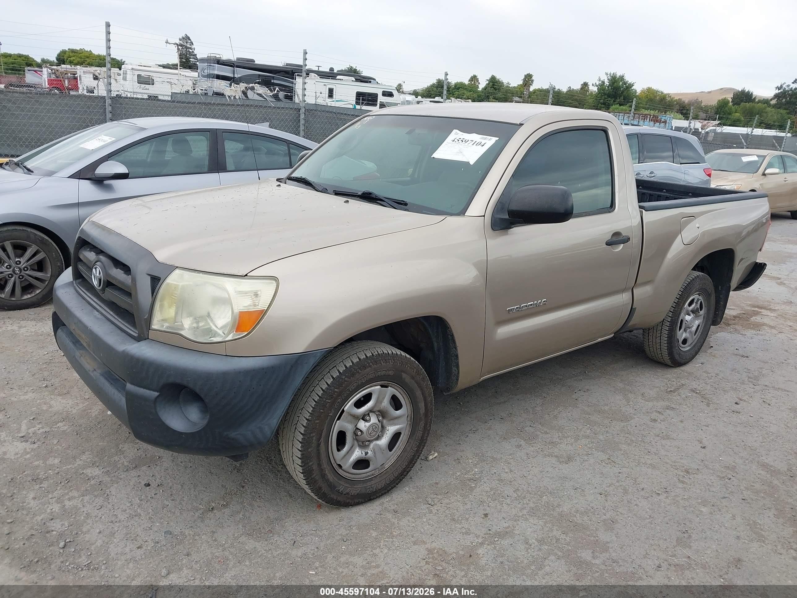 2008 Toyota Tacoma   Gold vin: 5TENX22N88Z490124