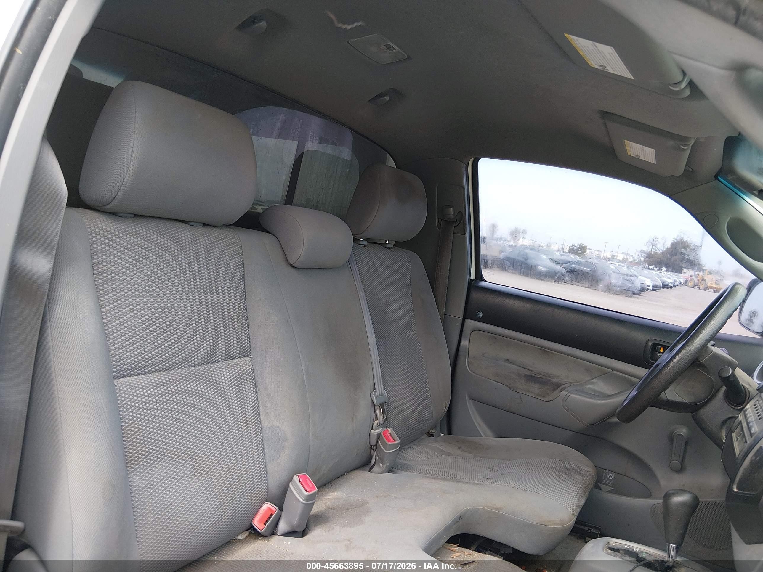 2008 Toyota Tacoma   White vin: 5TENX22N88Z531674