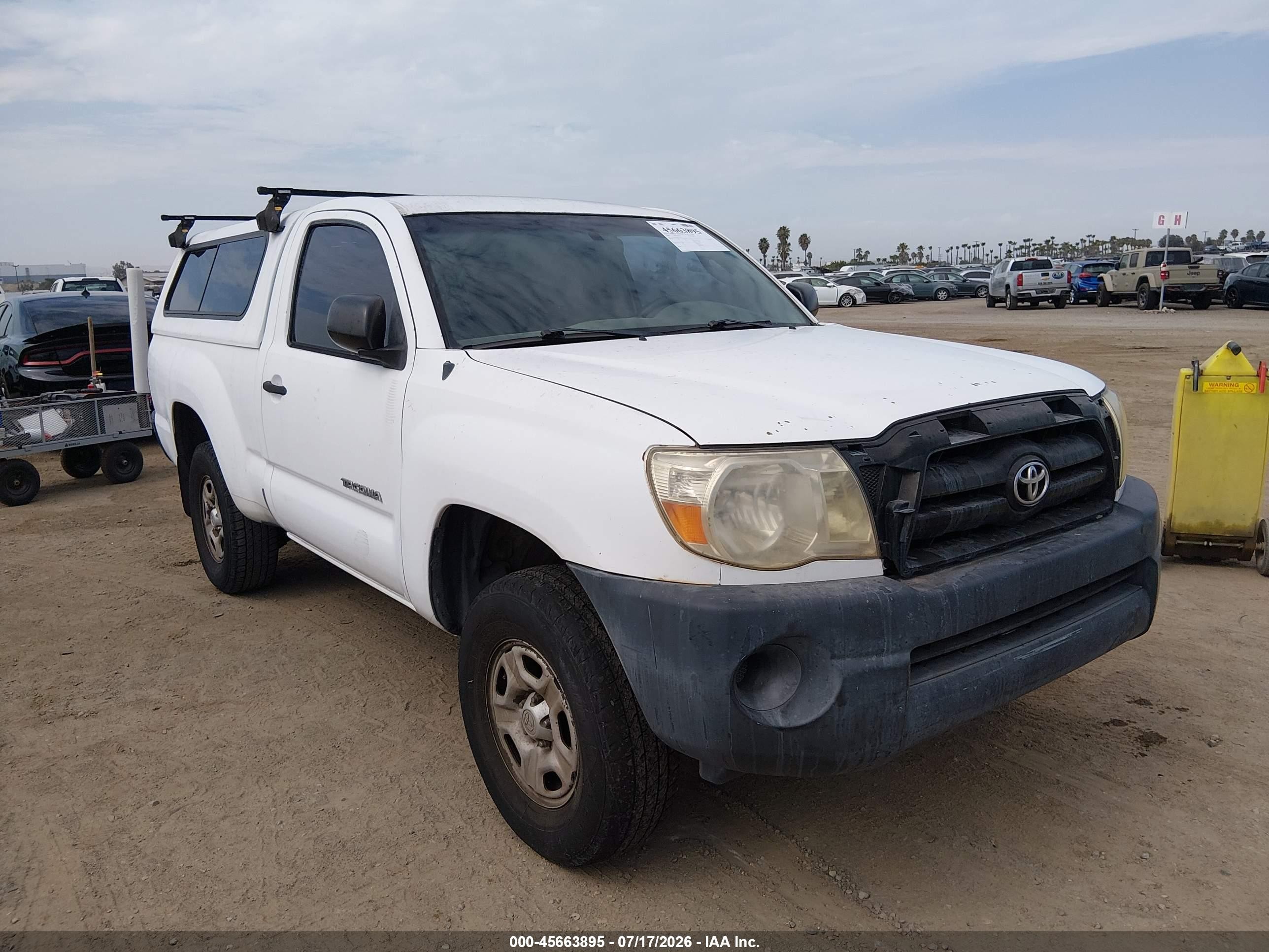 2008 Toyota Tacoma   White vin: 5TENX22N88Z531674
