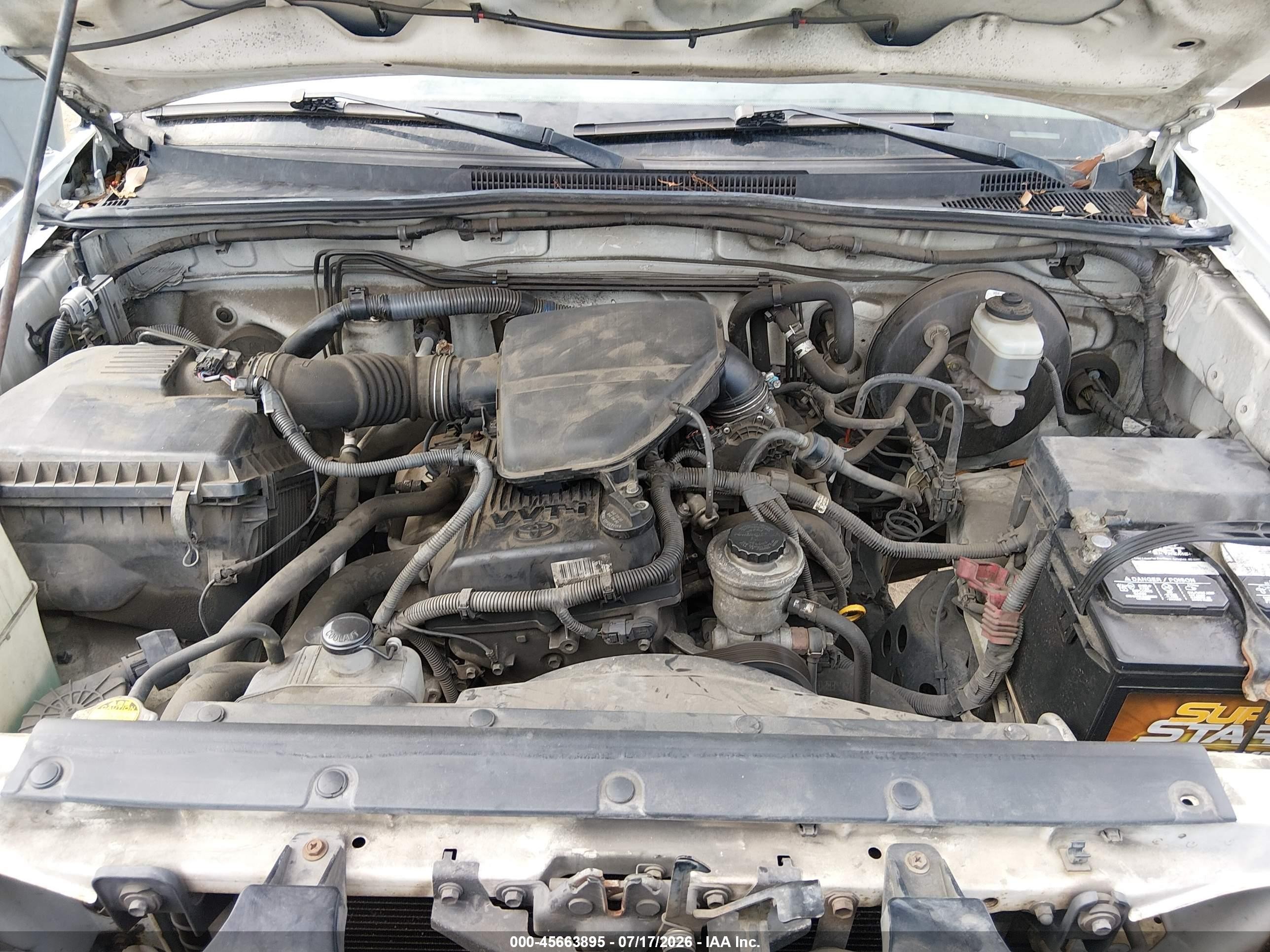 2008 Toyota Tacoma   White vin: 5TENX22N88Z531674