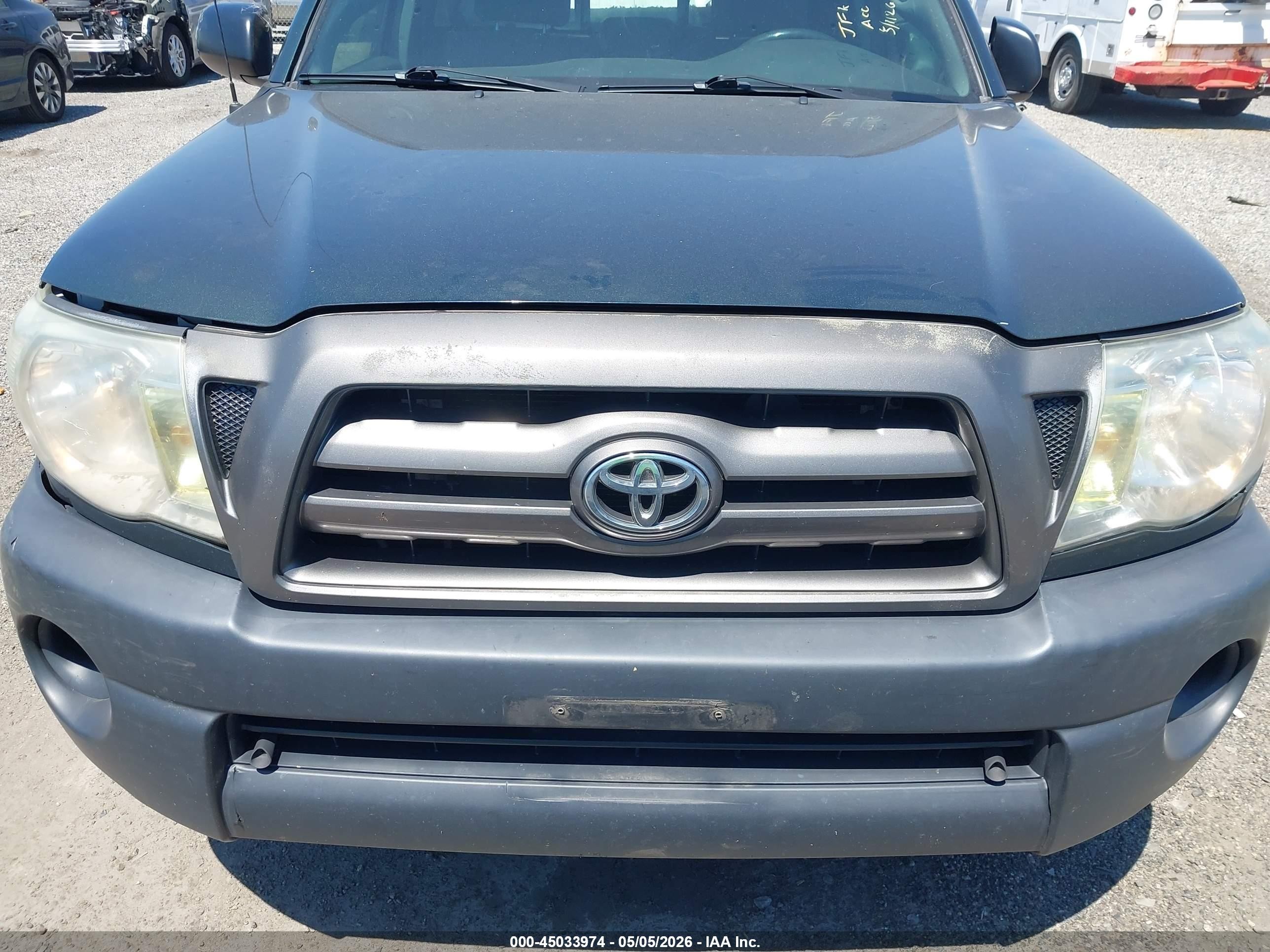 2009 Toyota Tacoma   Green vin: 5TENX22N89Z652805