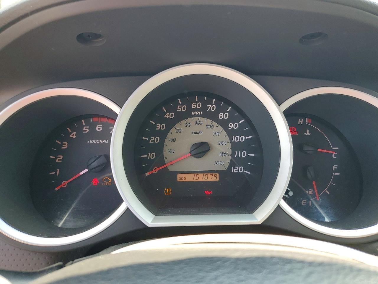 2006 Toyota Tacoma Base White vin: 5TENX22N96Z277471