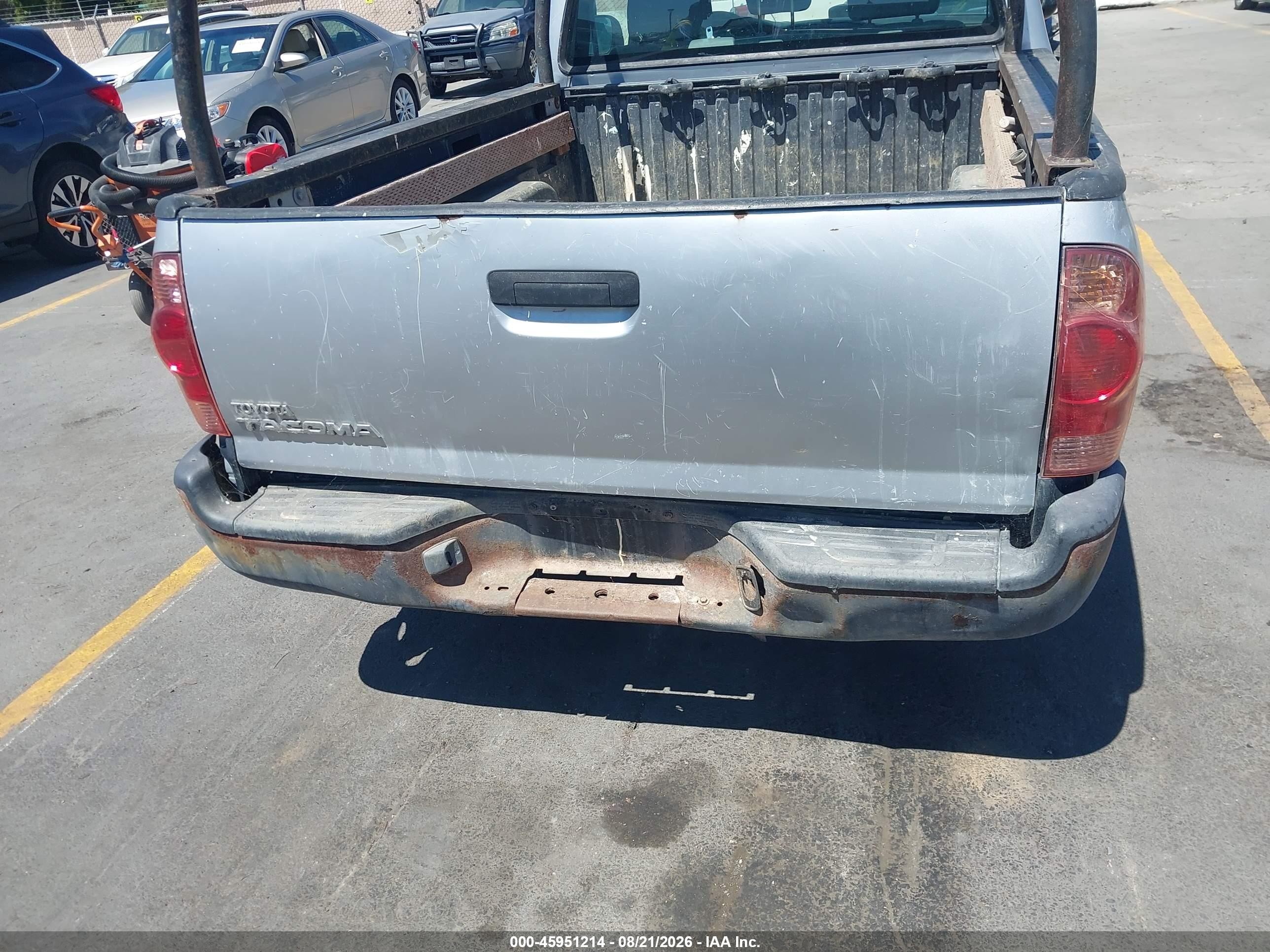 2006 Toyota Tacoma   Gray vin: 5TENX22N96Z315538