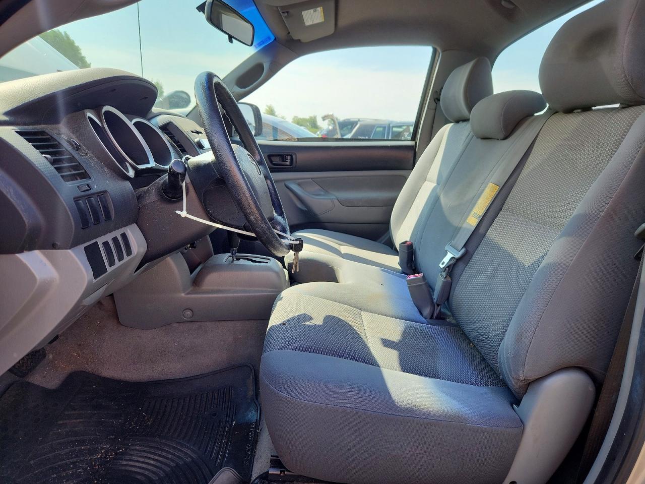 2007 Toyota Tacoma Base Tan vin: 5TENX22N97Z419478