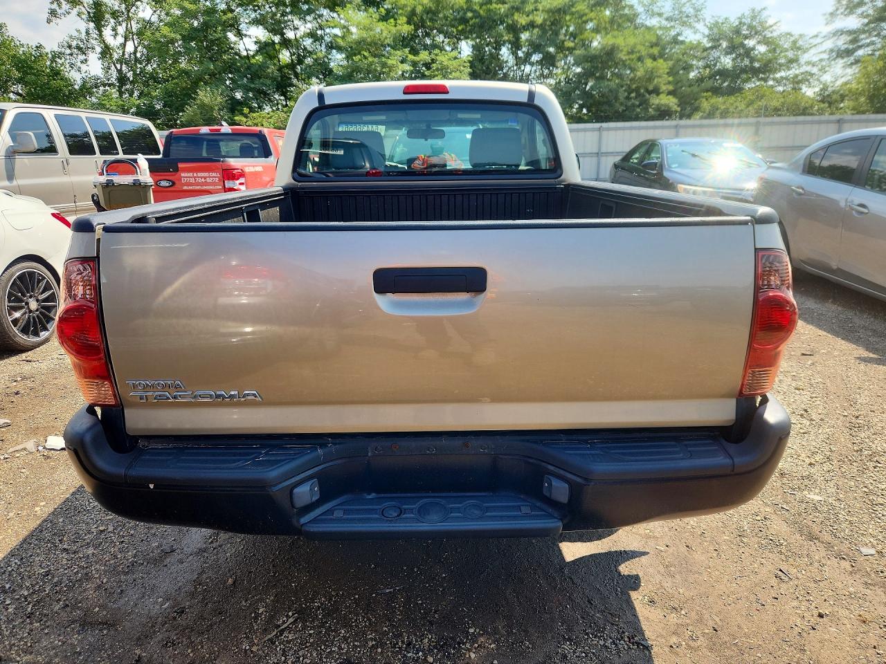 2007 Toyota Tacoma Base Tan vin: 5TENX22N97Z419478