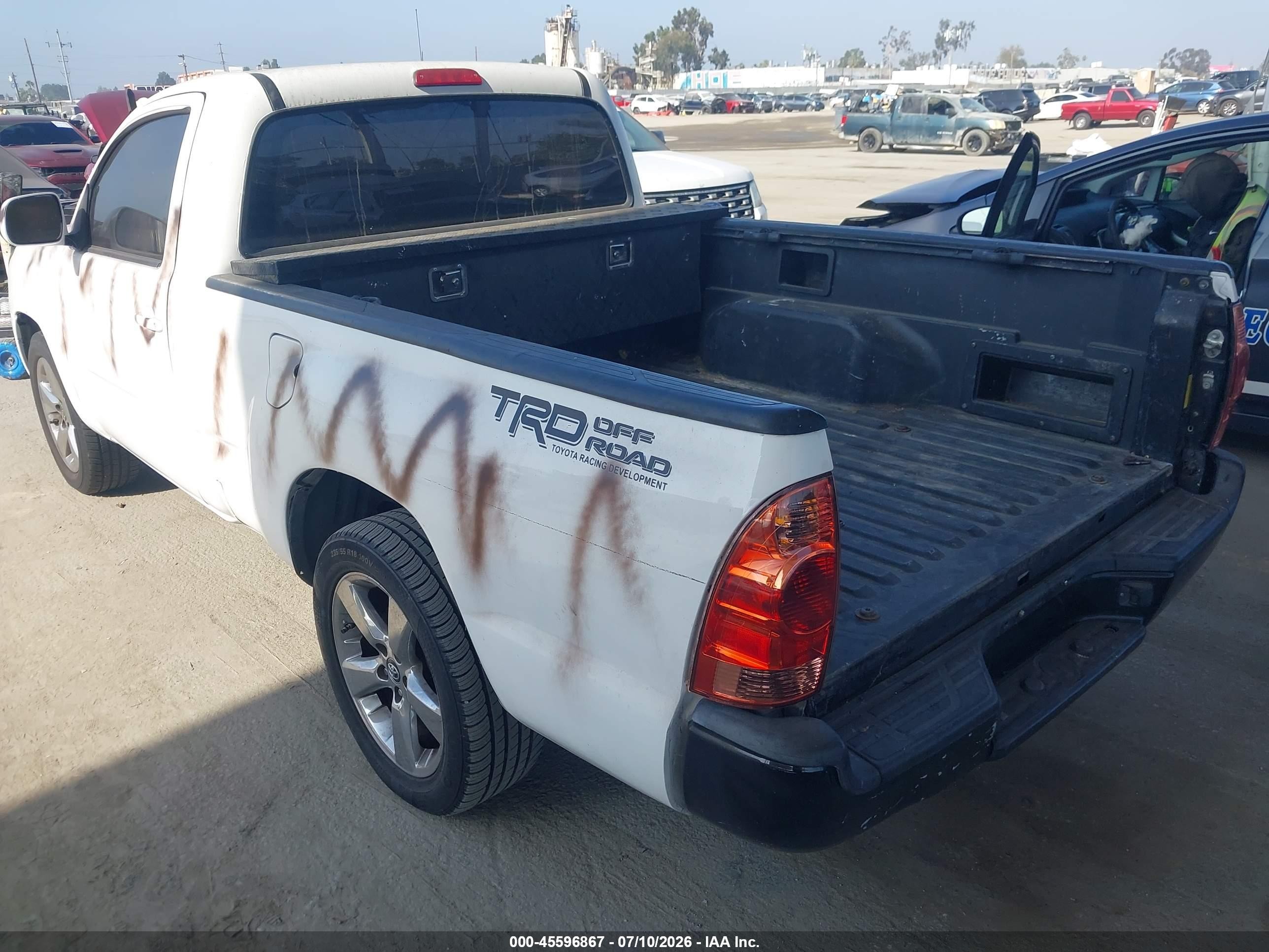 2007 Toyota Tacoma   White vin: 5TENX22NX7Z363146