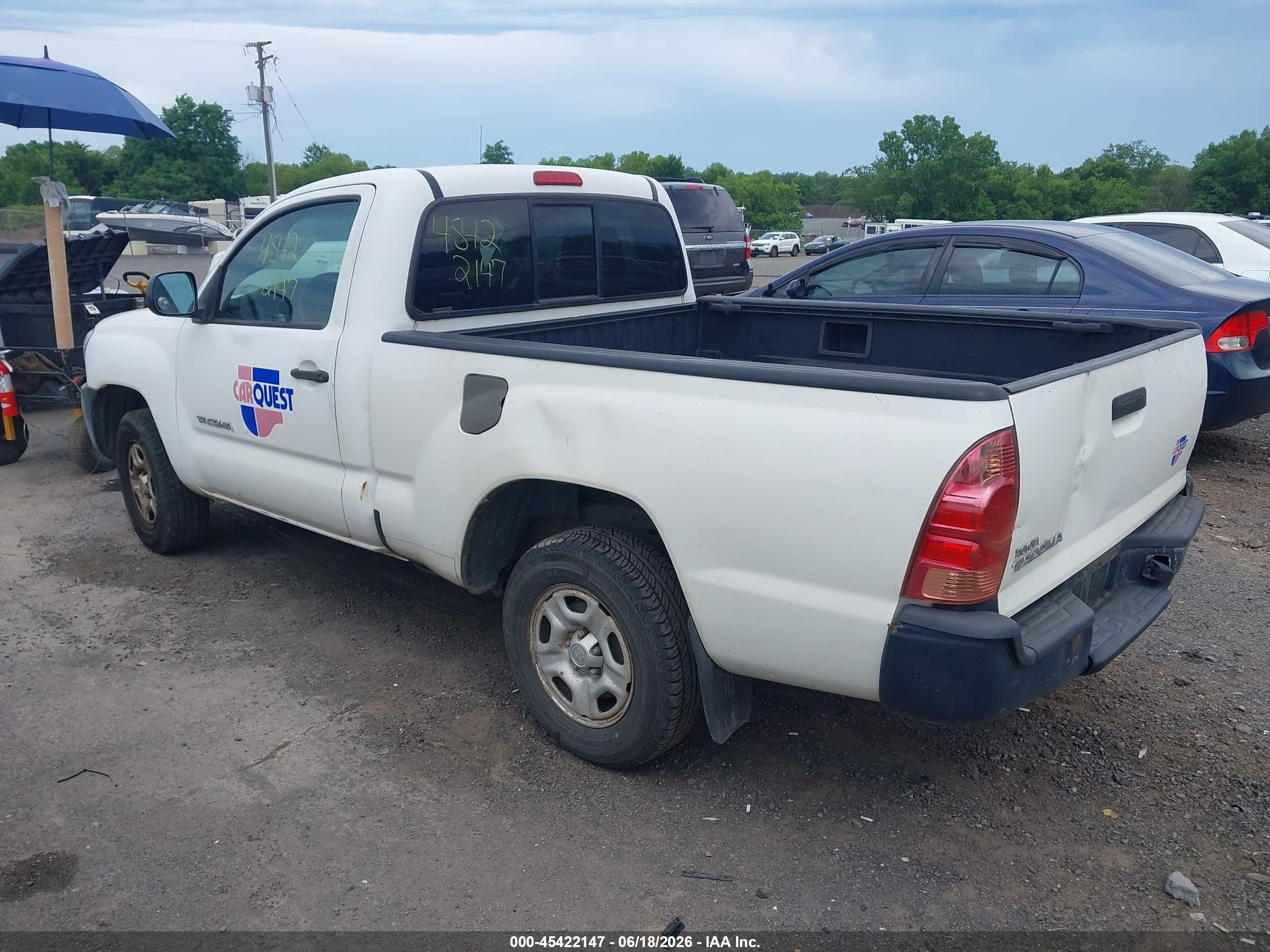 2008 Toyota Tacoma   White vin: 5TENX22NX8Z560786