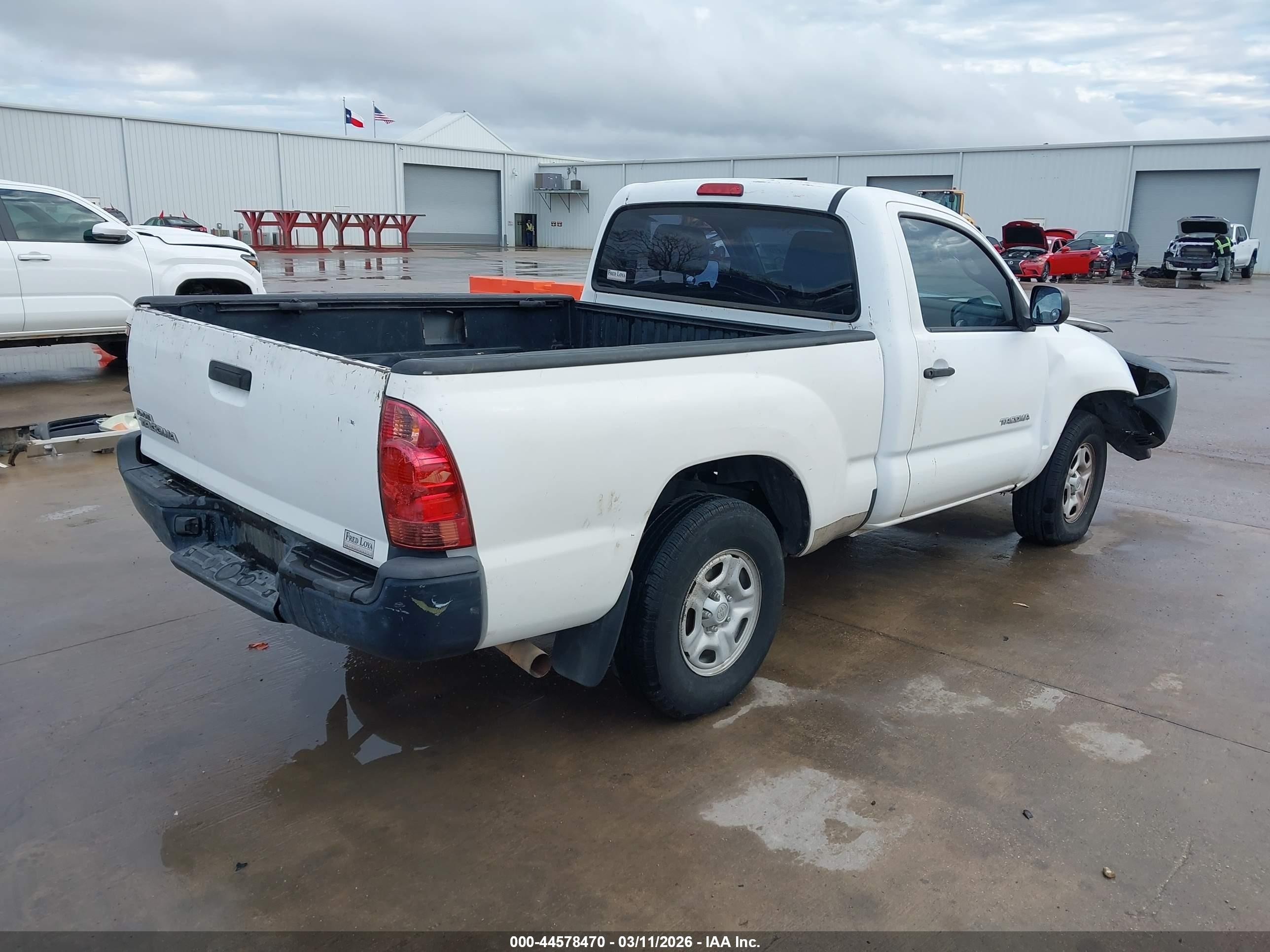 2008 Toyota Tacoma   Белый vin: 5TENX22NX8Z589835