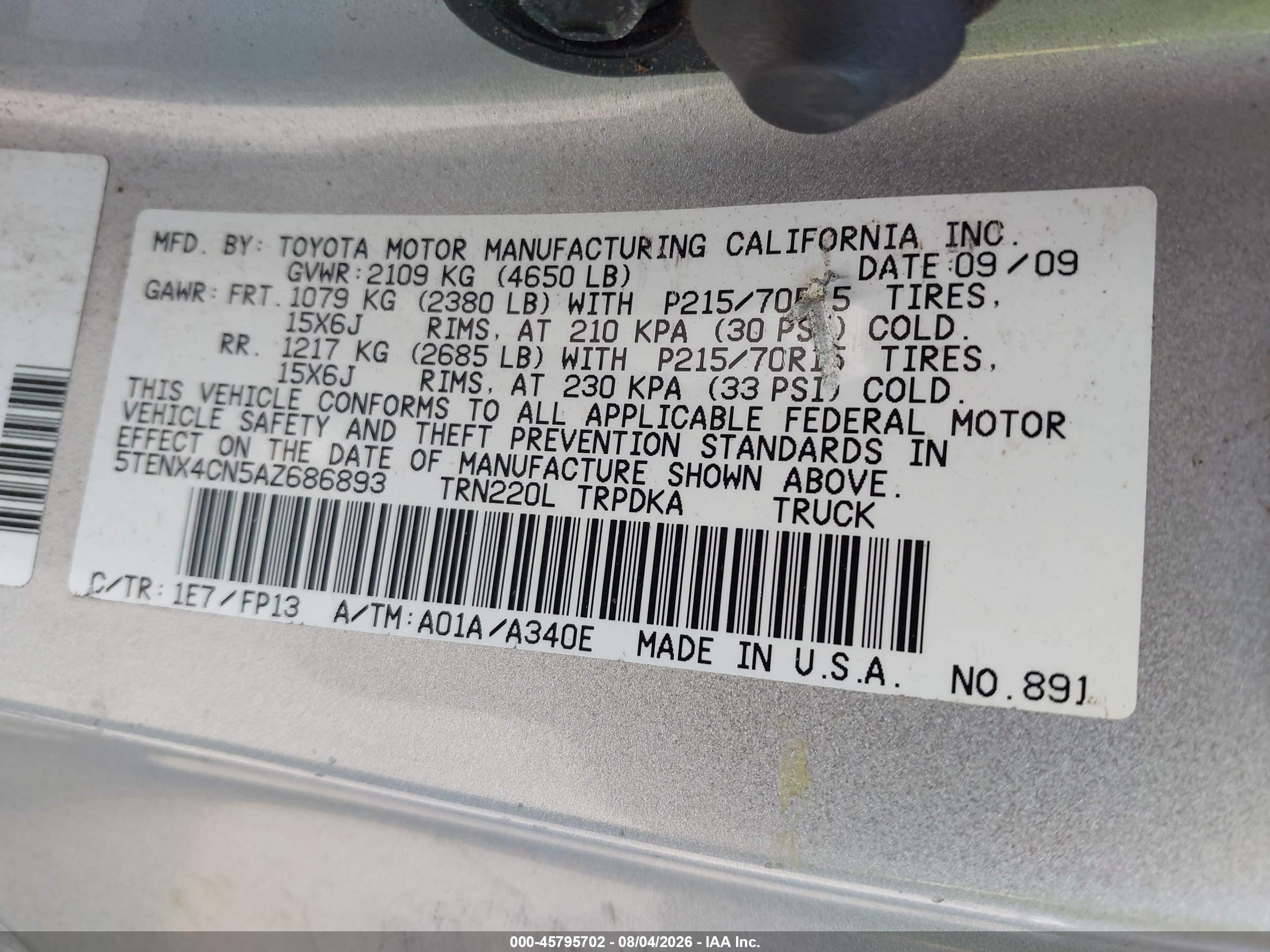 2010 Toyota Tacoma   Silver vin: 5TENX4CN5AZ686893