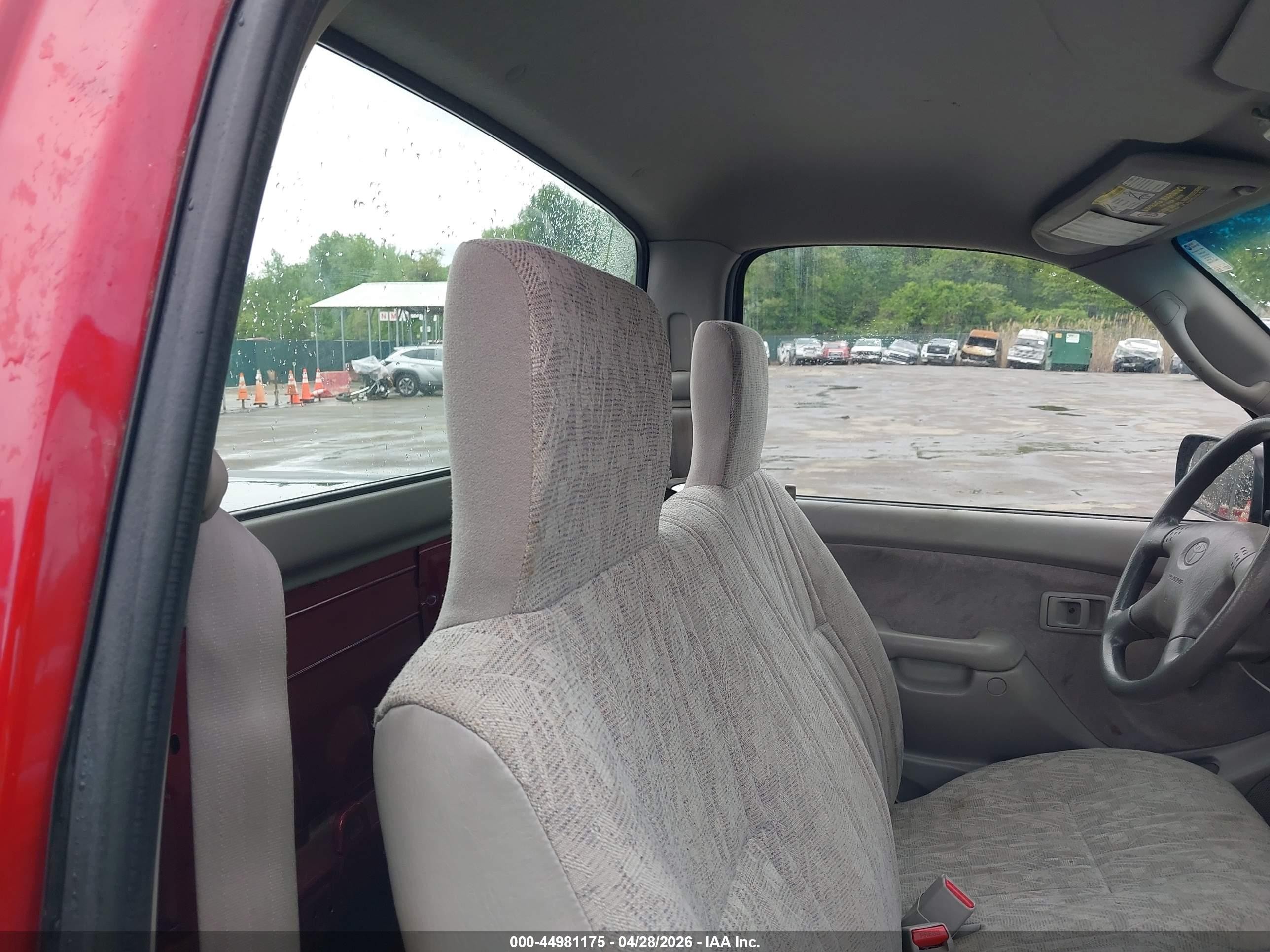2004 Toyota Tacoma   Красный vin: 5TEPM62N04Z428803