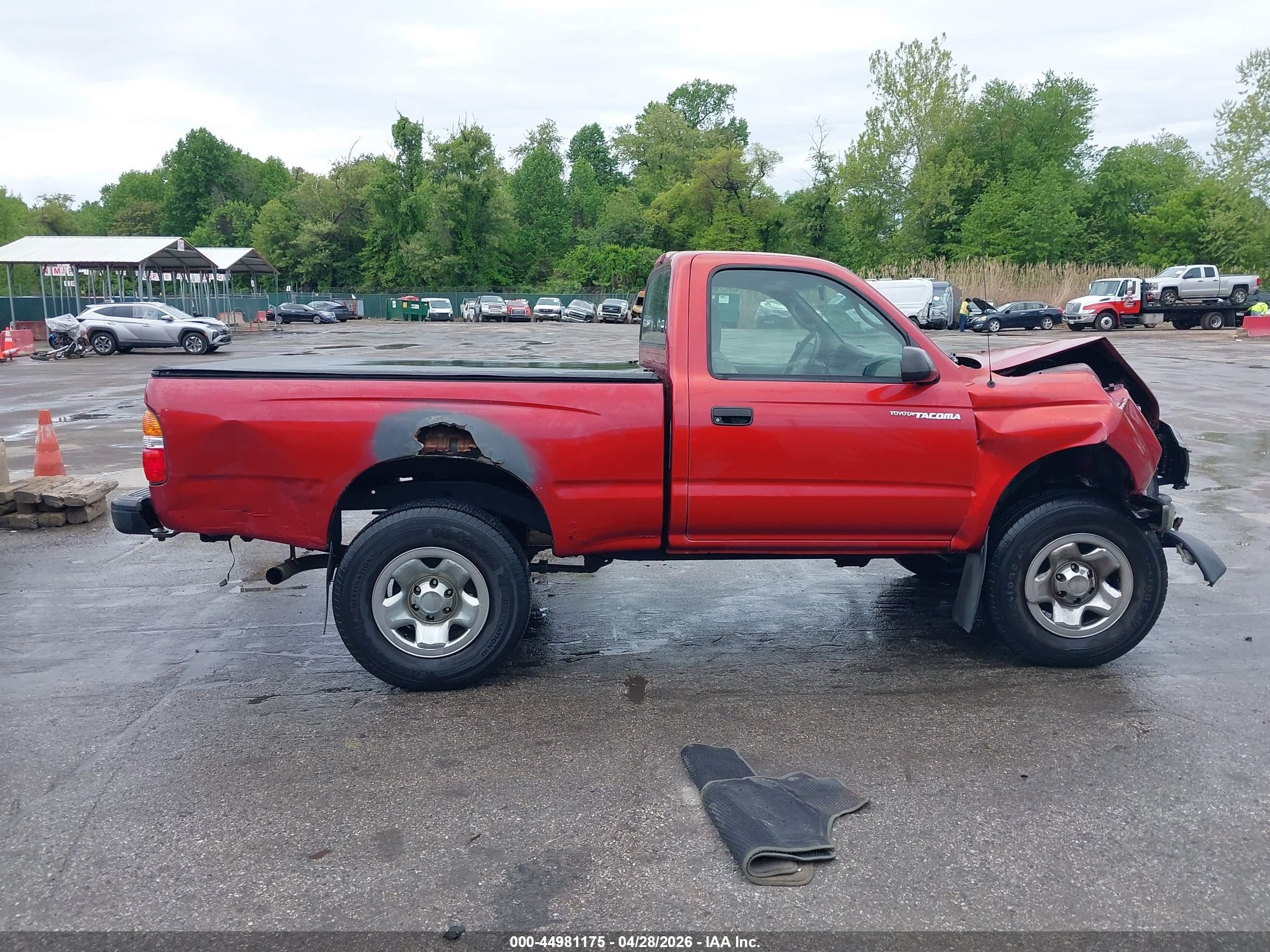 2004 Toyota Tacoma   Красный vin: 5TEPM62N04Z428803
