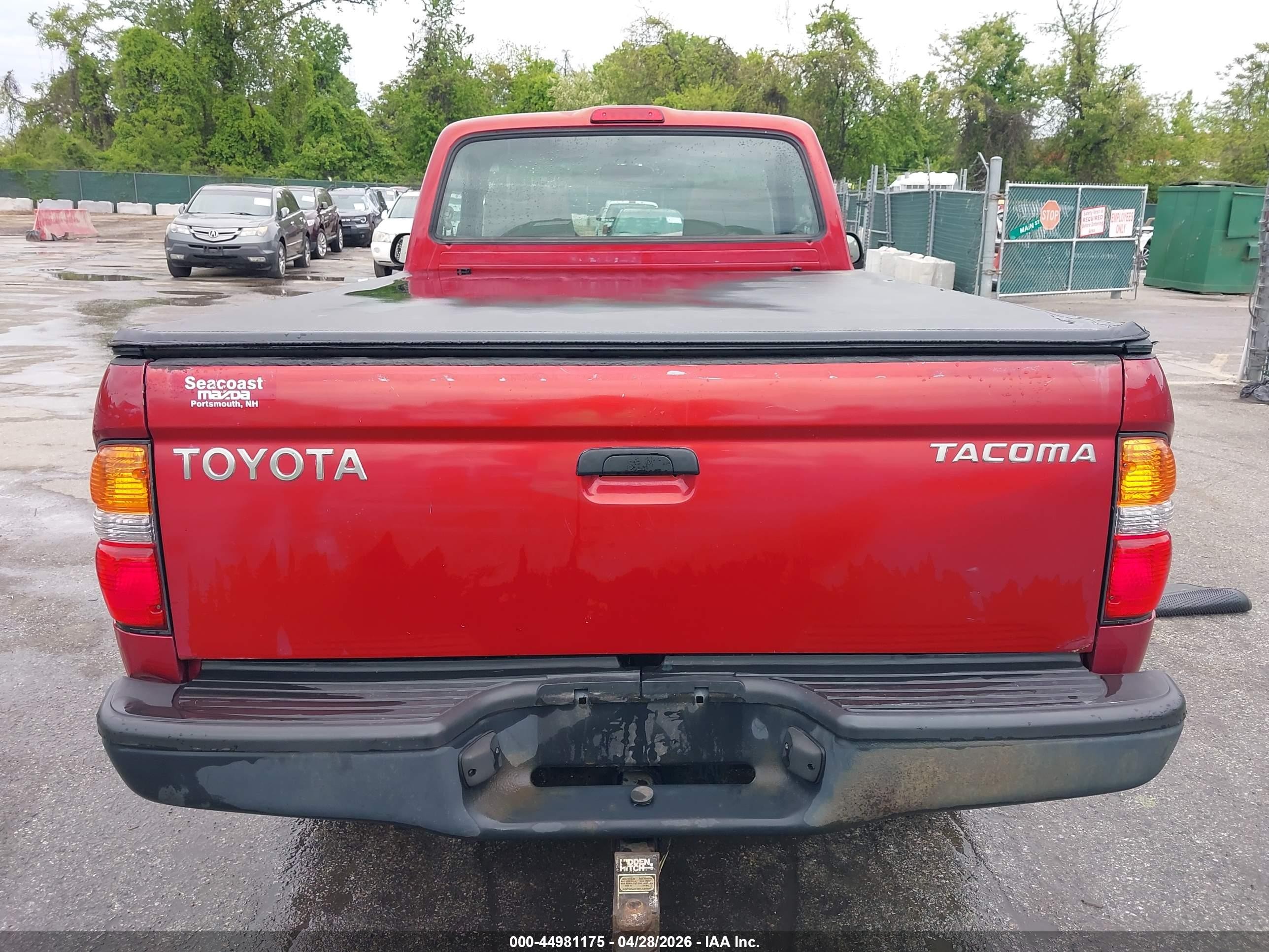 2004 Toyota Tacoma   Красный vin: 5TEPM62N04Z428803