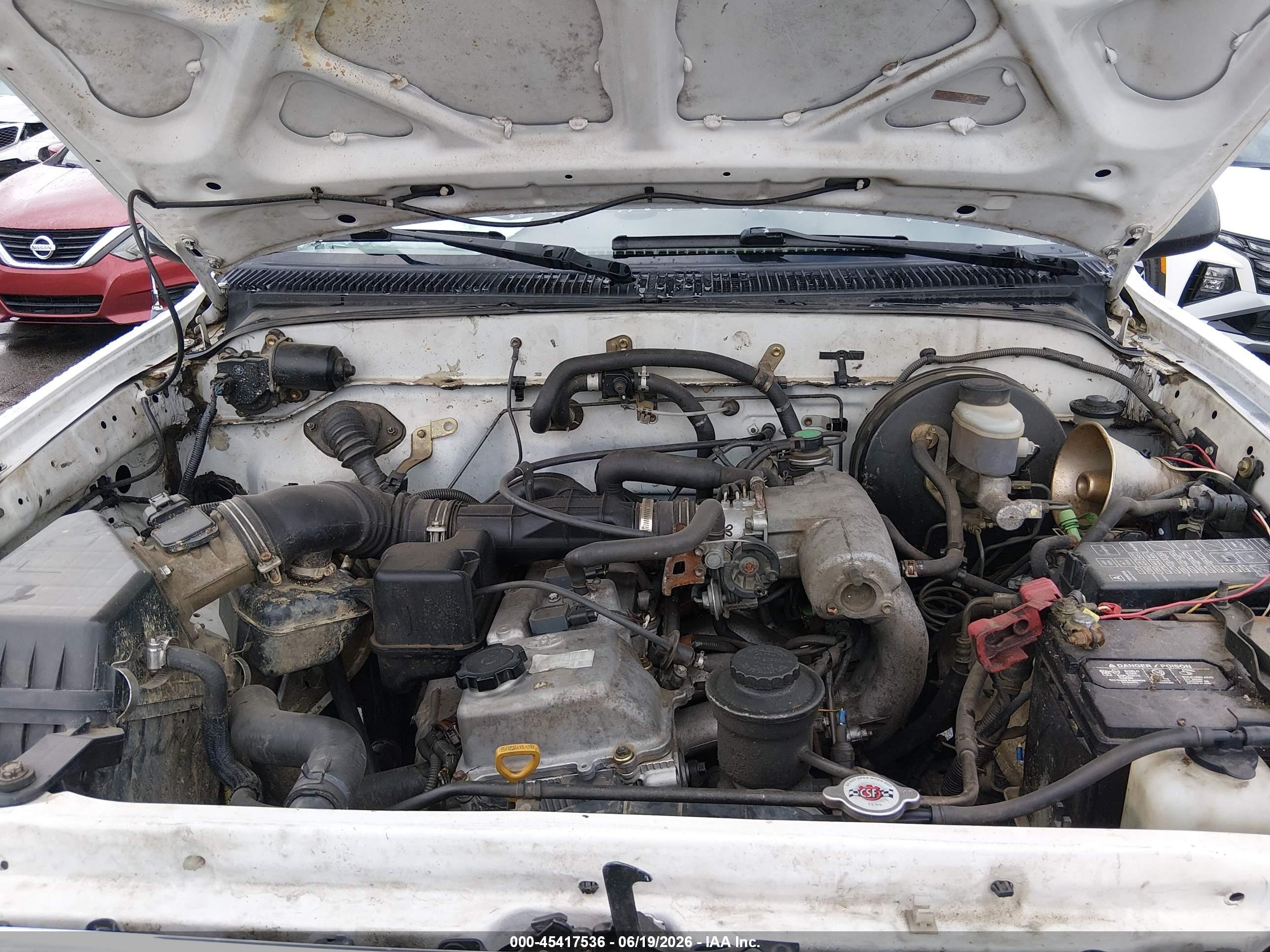 2002 Toyota Tacoma   Белый vin: 5TEPM62N12Z020310