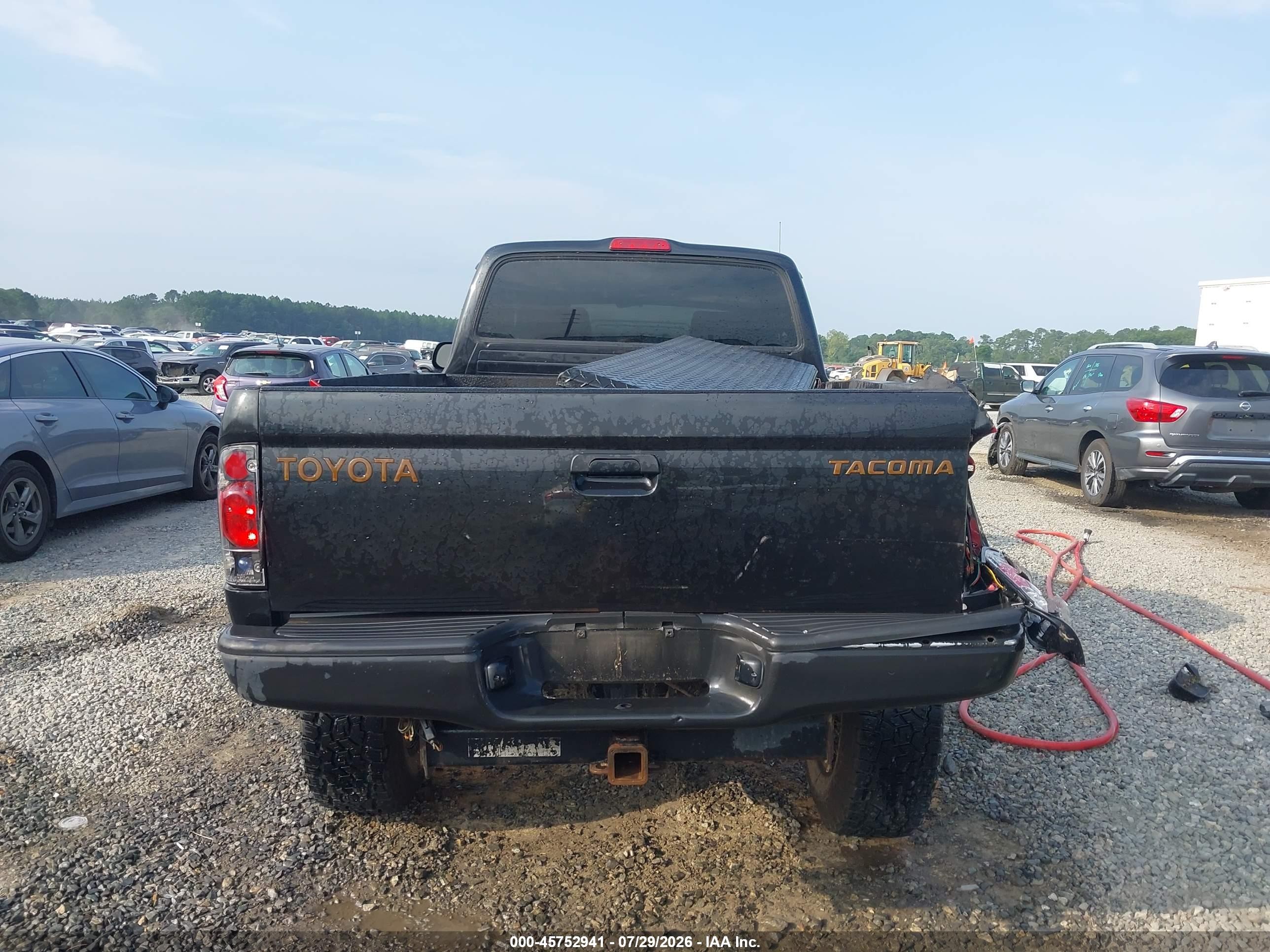 2004 Toyota Tacoma   Black vin: 5TEPM62N24Z379040