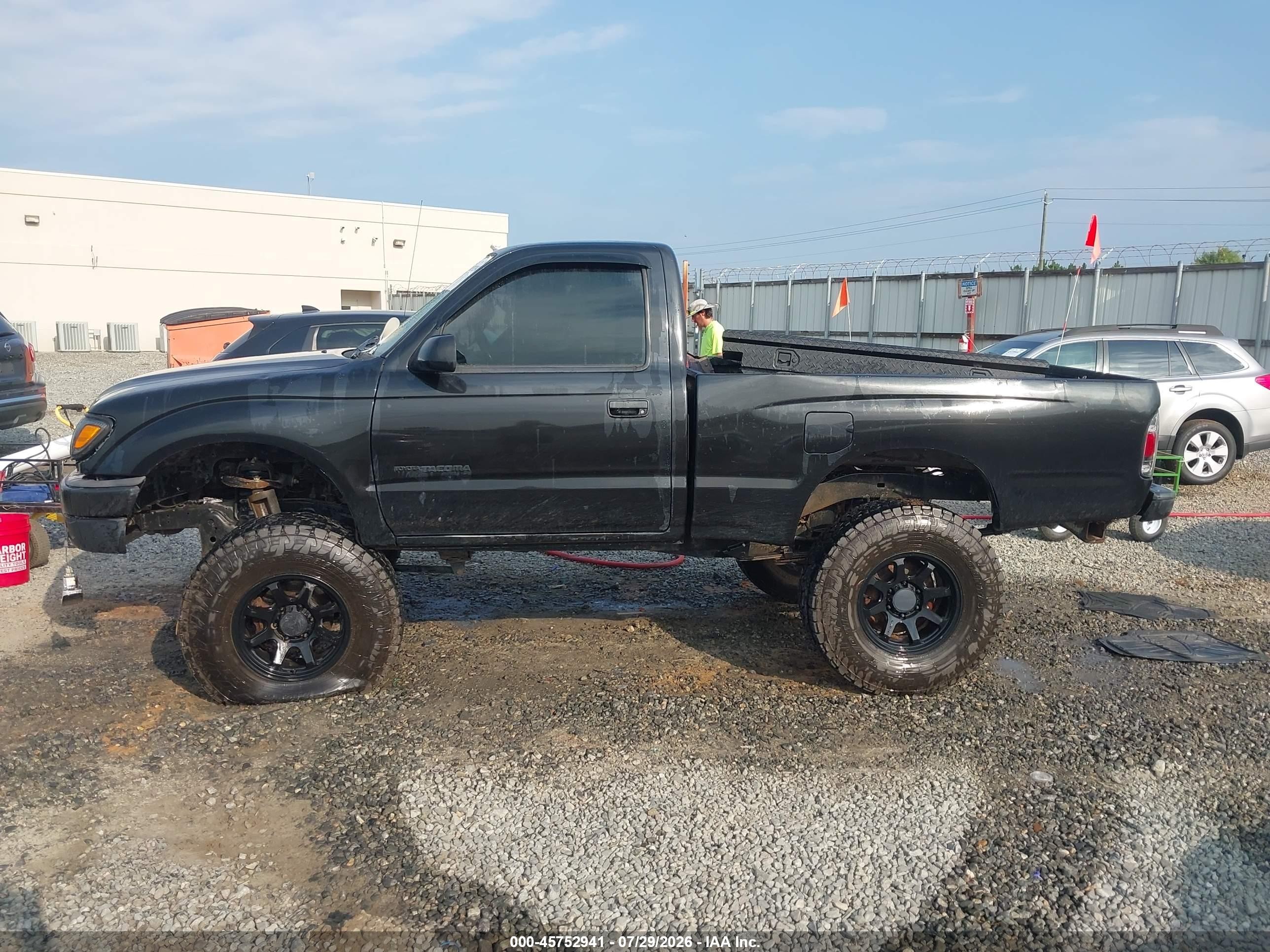 2004 Toyota Tacoma   Black vin: 5TEPM62N24Z379040