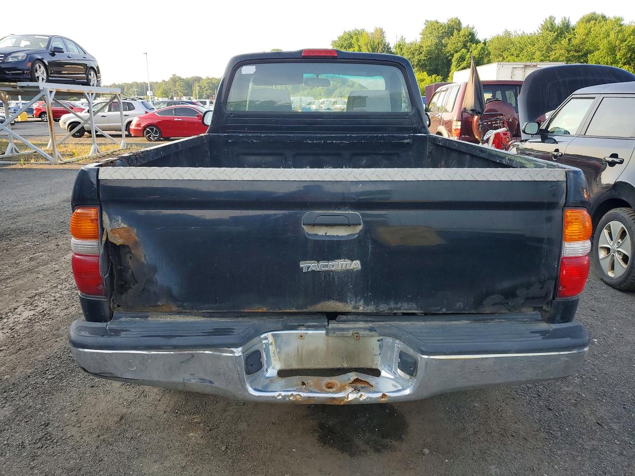 2001 Toyota Tacoma Base Black vin: 5TEPM62N41Z724340