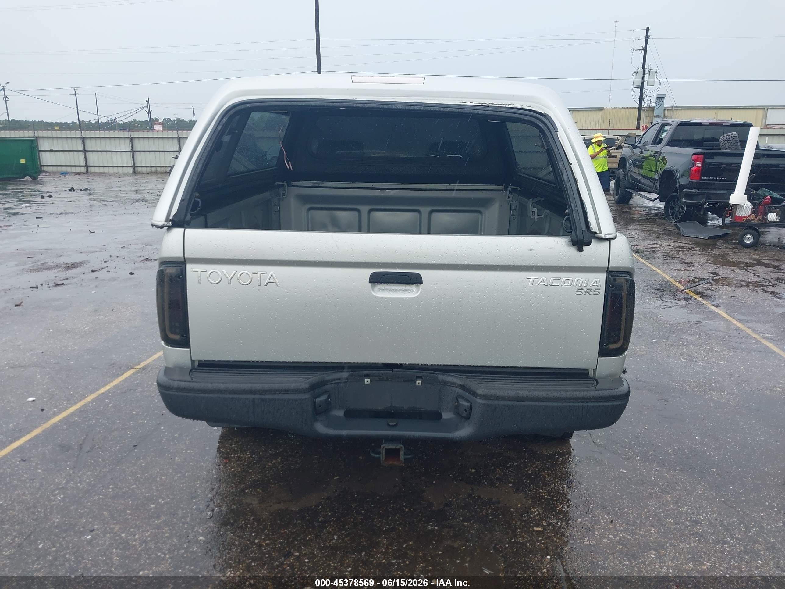 2002 Toyota Tacoma   Gray vin: 5TEPM62N42Z030846