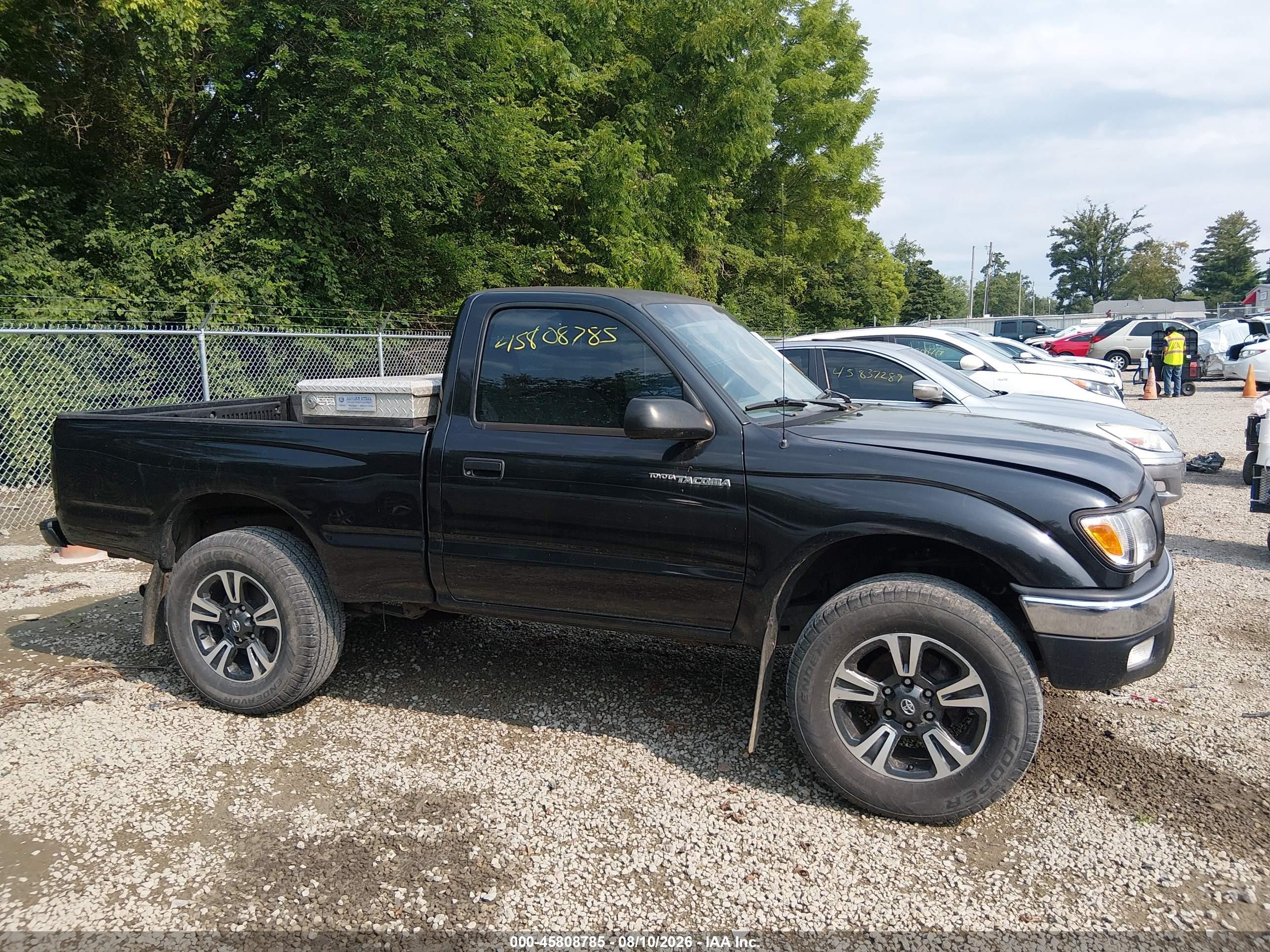 2002 Toyota Tacoma   Black vin: 5TEPM62N42Z040163