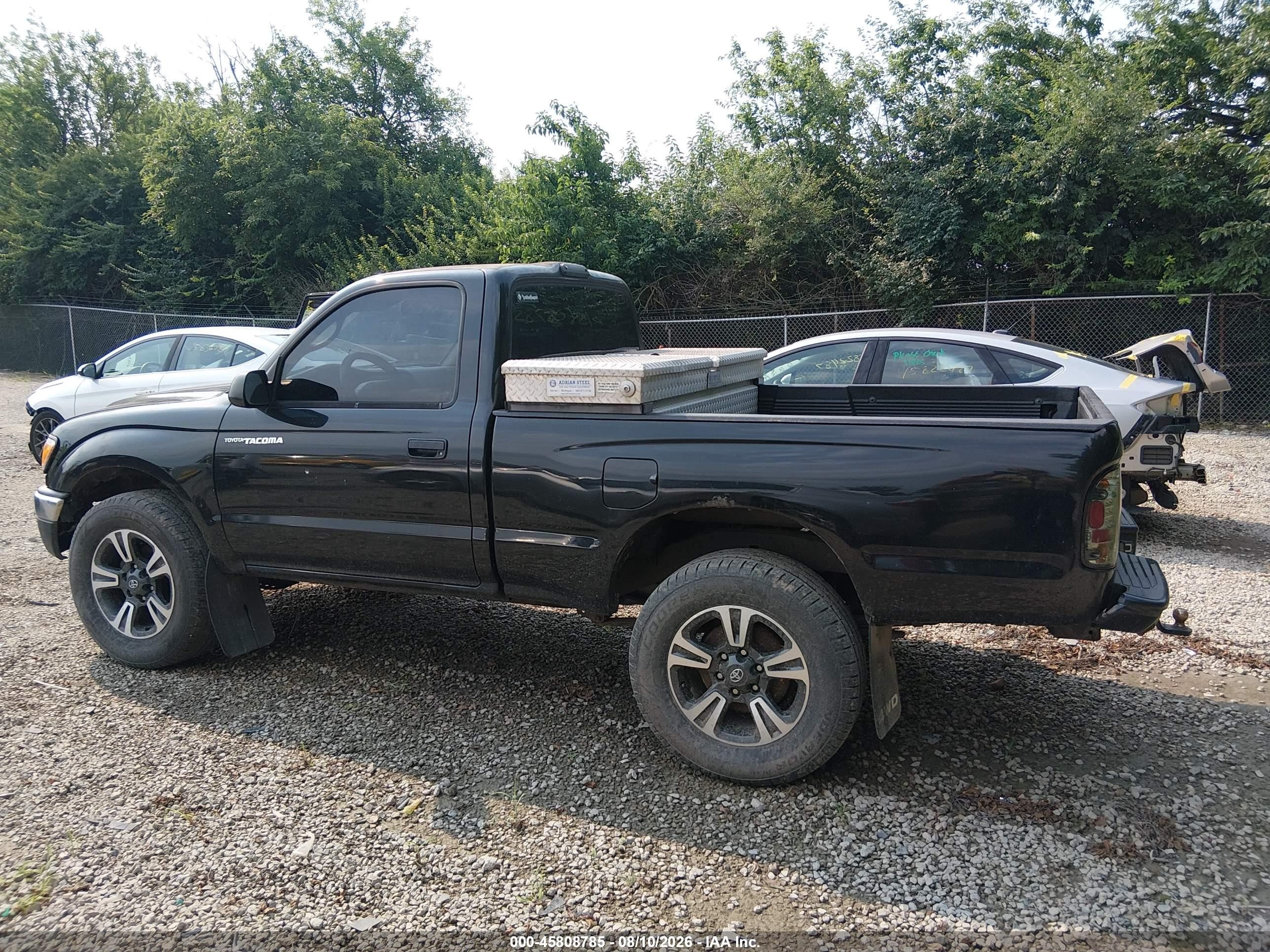 2002 Toyota Tacoma   Black vin: 5TEPM62N42Z040163