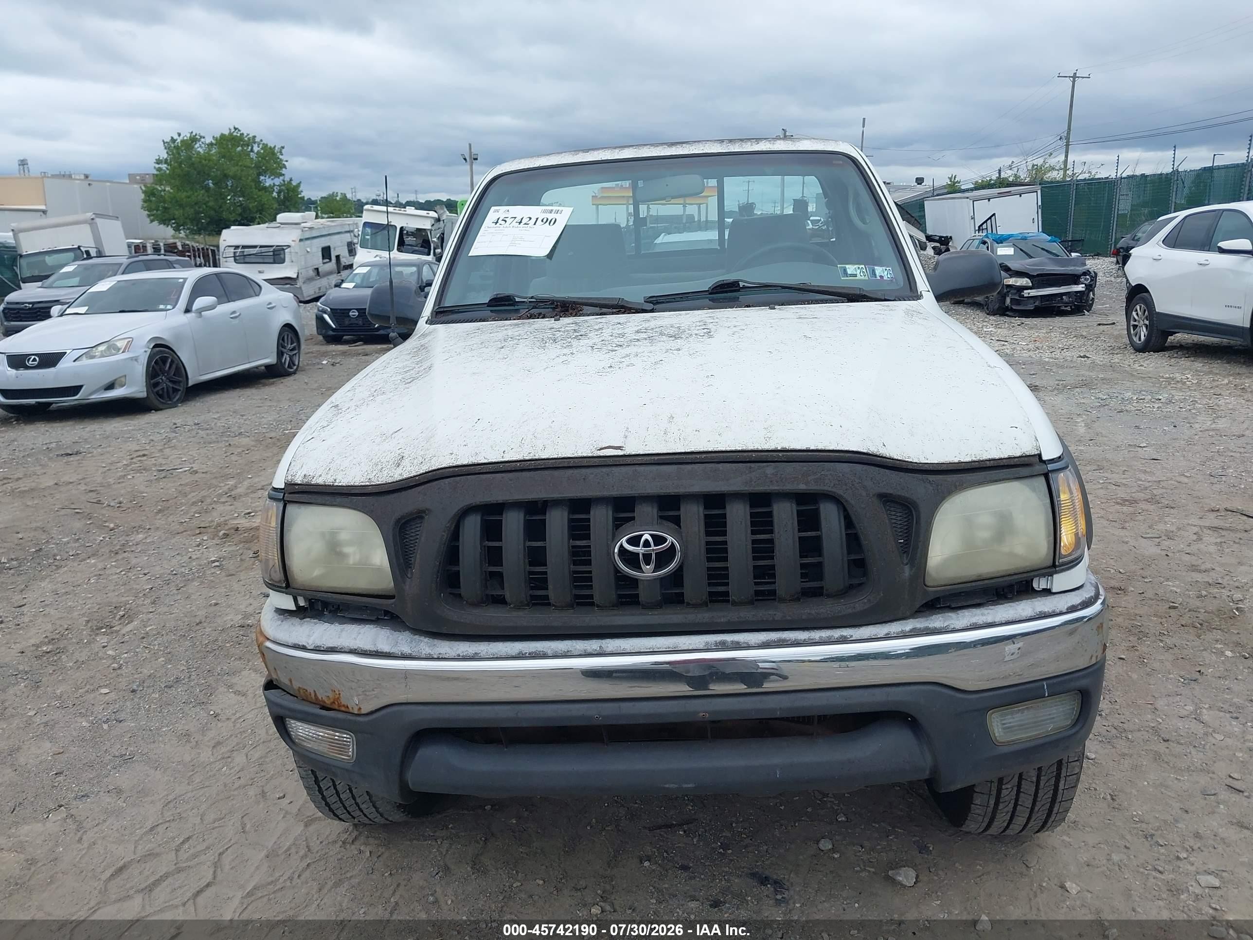 2002 Toyota Tacoma   Белый vin: 5TEPM62N42Z048134