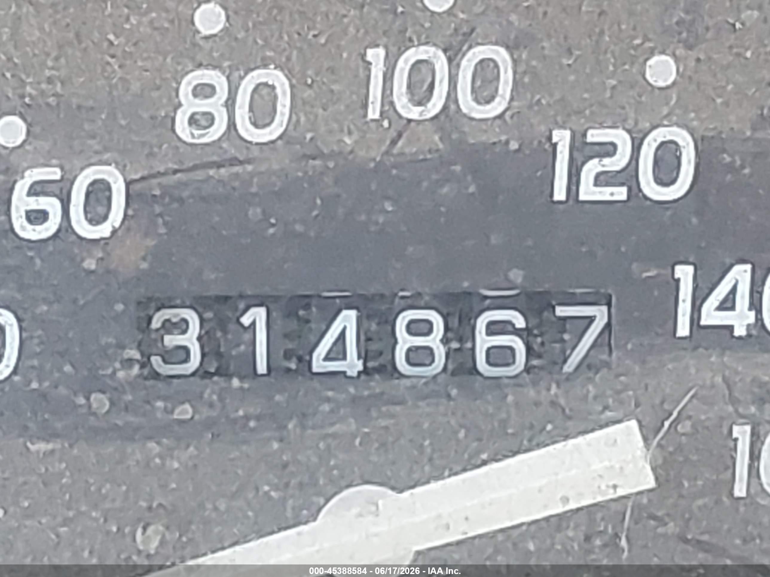 2002 Toyota Tacoma   White vin: 5TEPM62N42Z058761