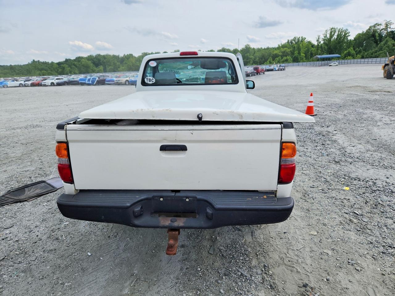 2002 Toyota Tacoma Base Белый vin: 5TEPM62N52Z009729