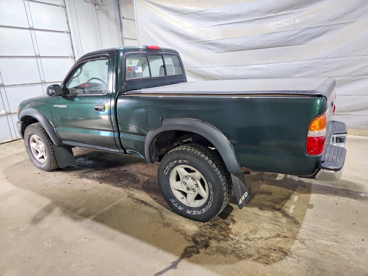2003 Toyota Tacoma Base Green vin: 5TEPM62N63Z180412