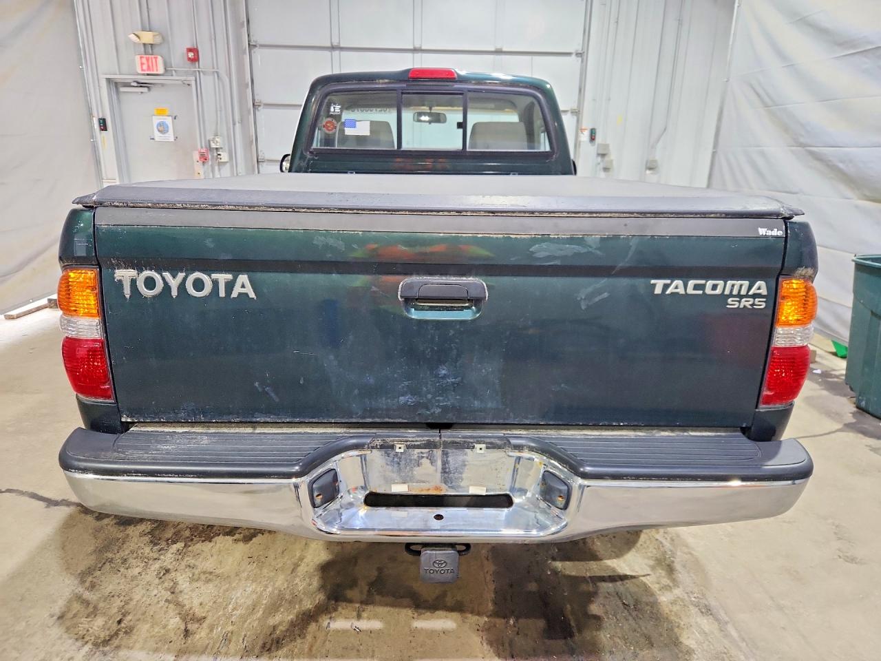2003 Toyota Tacoma Base Green vin: 5TEPM62N63Z180412