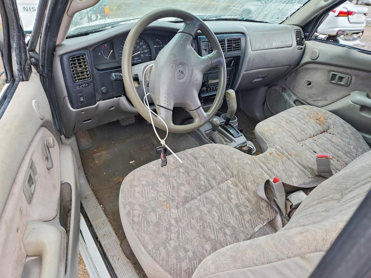 2004 Toyota Tacoma Base Белый vin: 5TEPM62N74Z462799