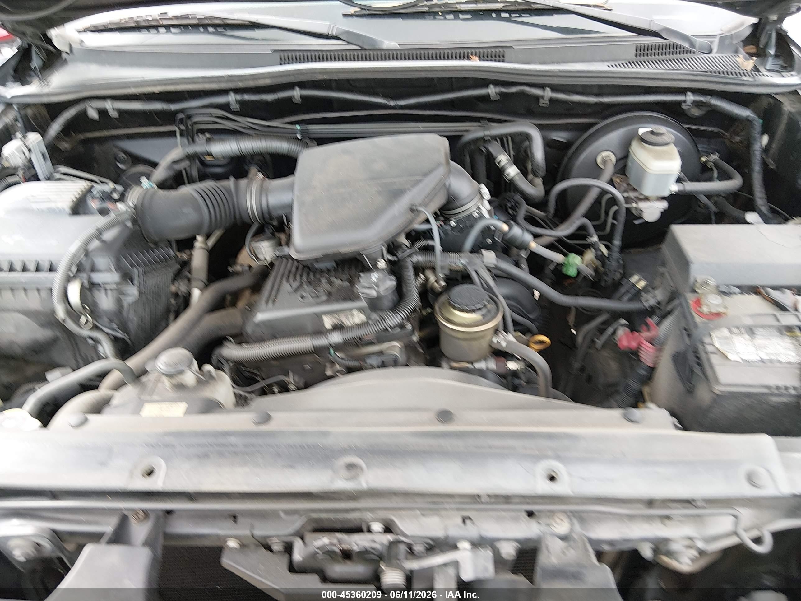 2005 Toyota Tacoma   Black vin: 5TEPX42N05Z071314