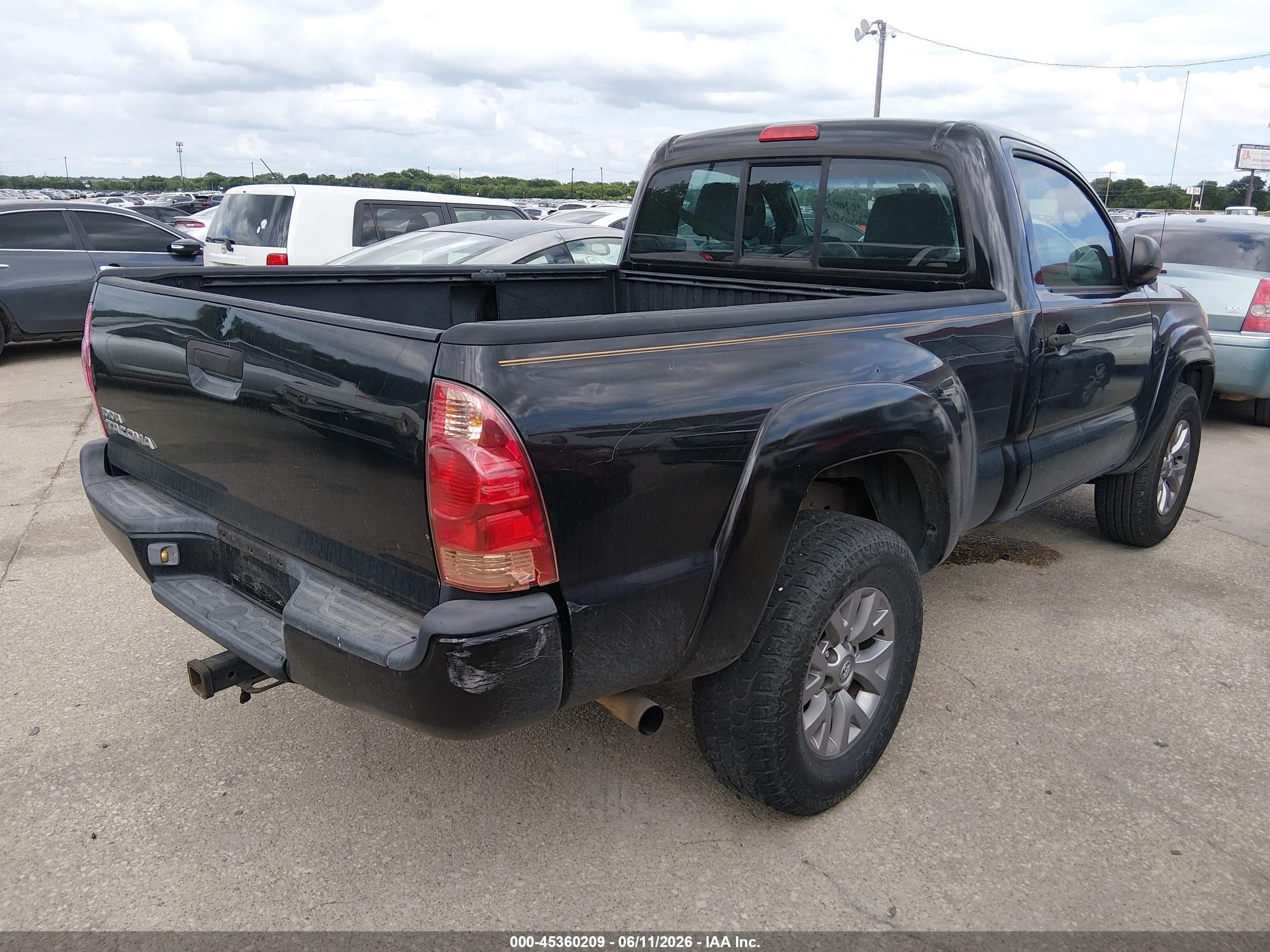 2005 Toyota Tacoma   Black vin: 5TEPX42N05Z071314