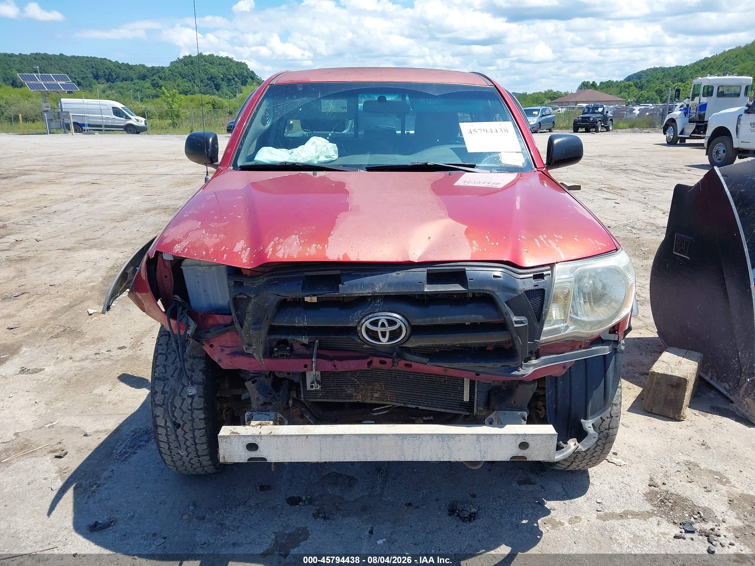 2007 Toyota Tacoma   Красный vin: 5TEPX42N17Z327933