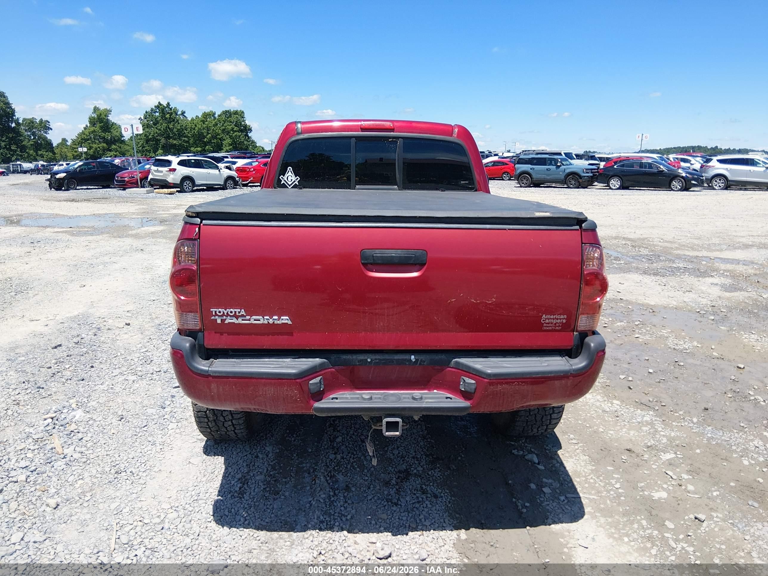 2007 Toyota Tacoma   Red vin: 5TEPX42N17Z454018