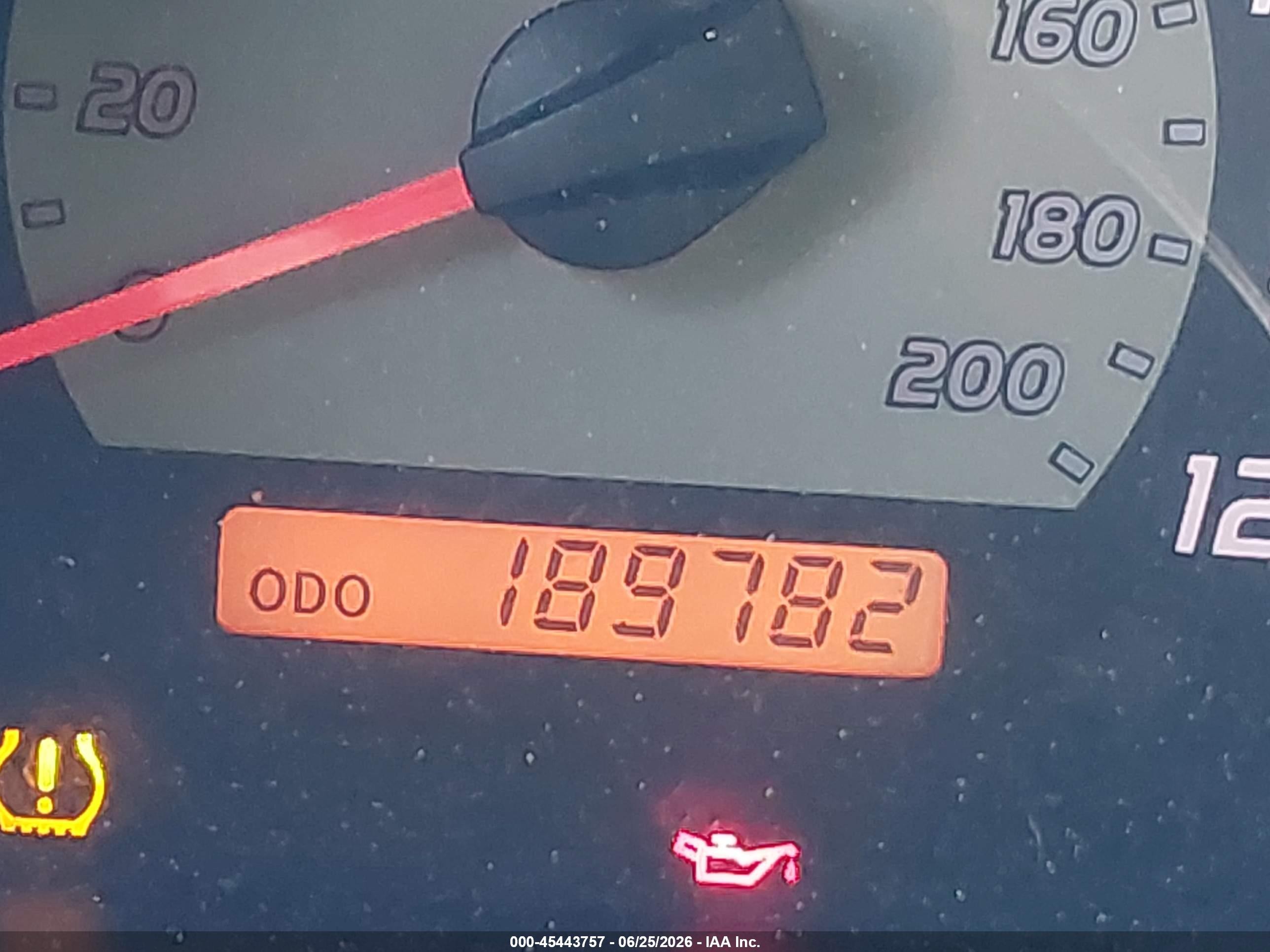 2006 Toyota Tacoma   Red vin: 5TEPX42N26Z214541