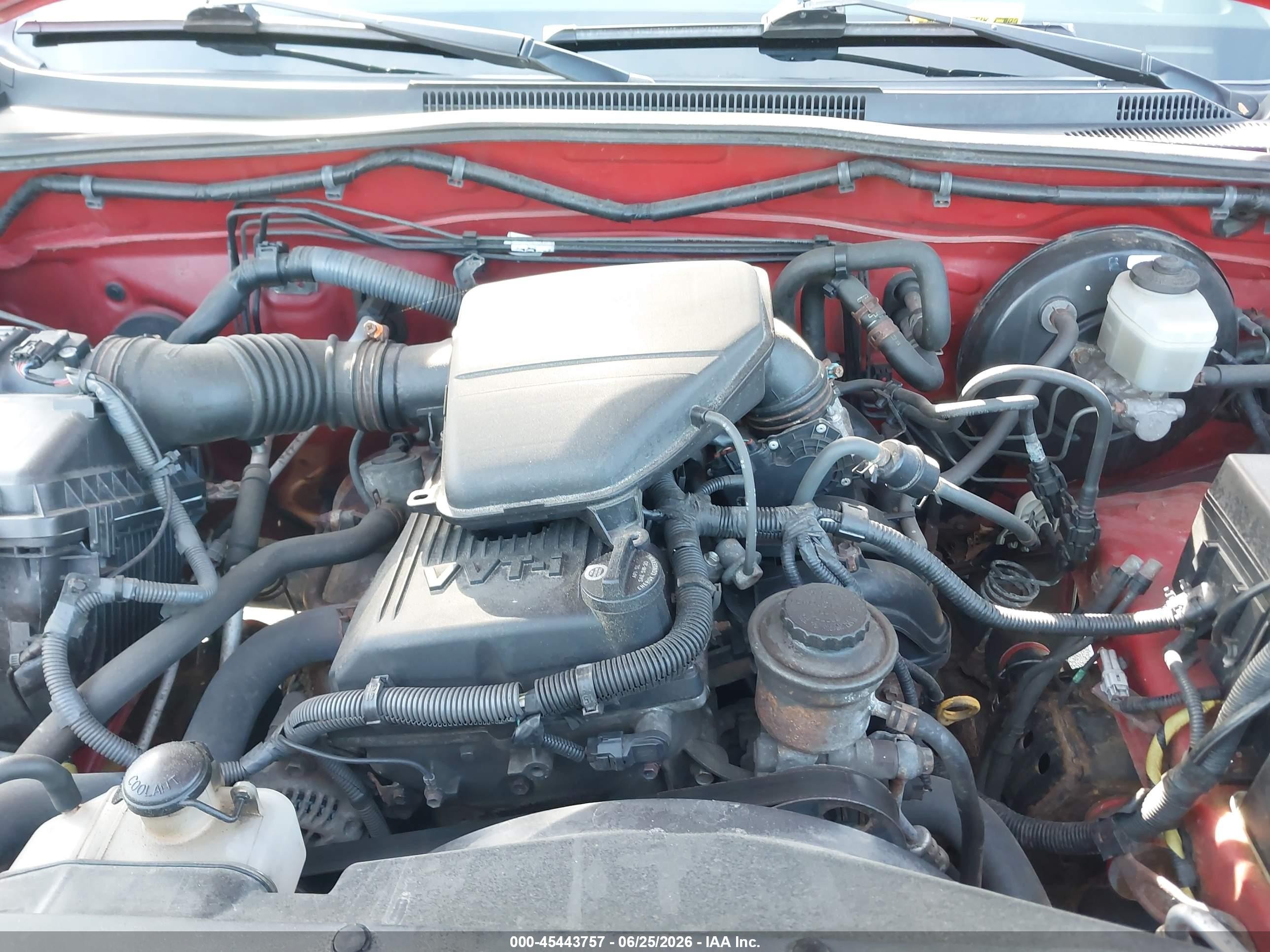 2006 Toyota Tacoma   Red vin: 5TEPX42N26Z214541