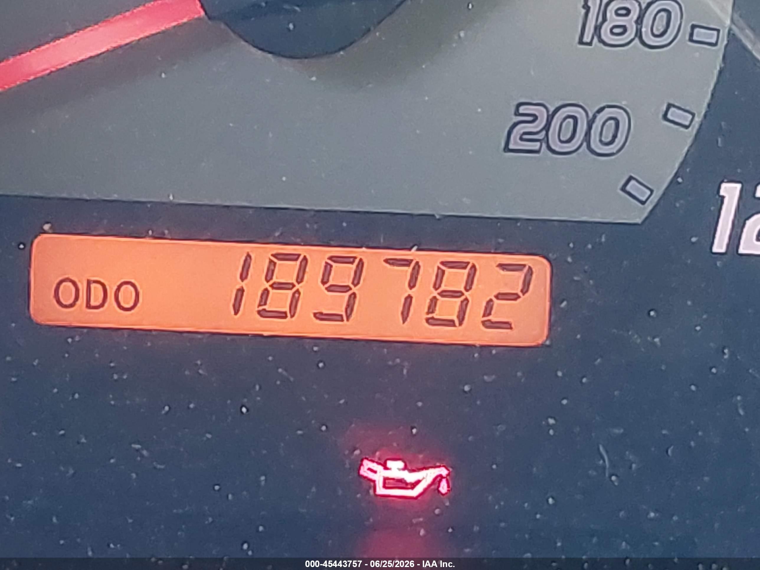 2006 Toyota Tacoma   Red vin: 5TEPX42N26Z214541